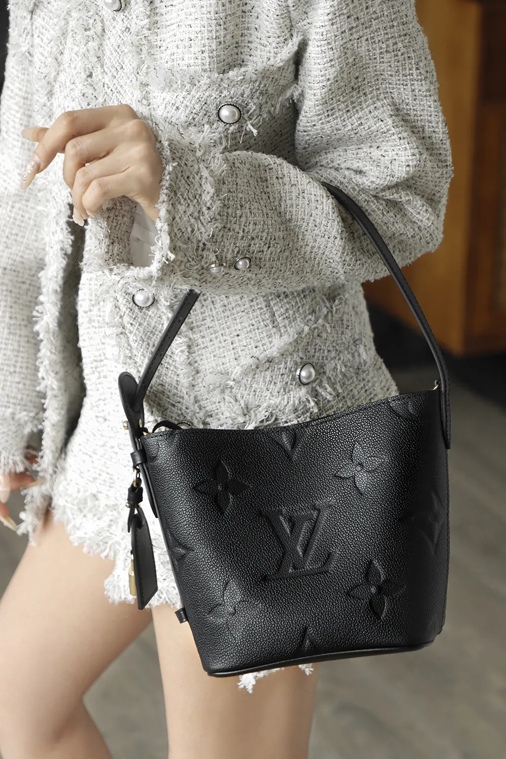 Black Top Handle Bag Commuter
