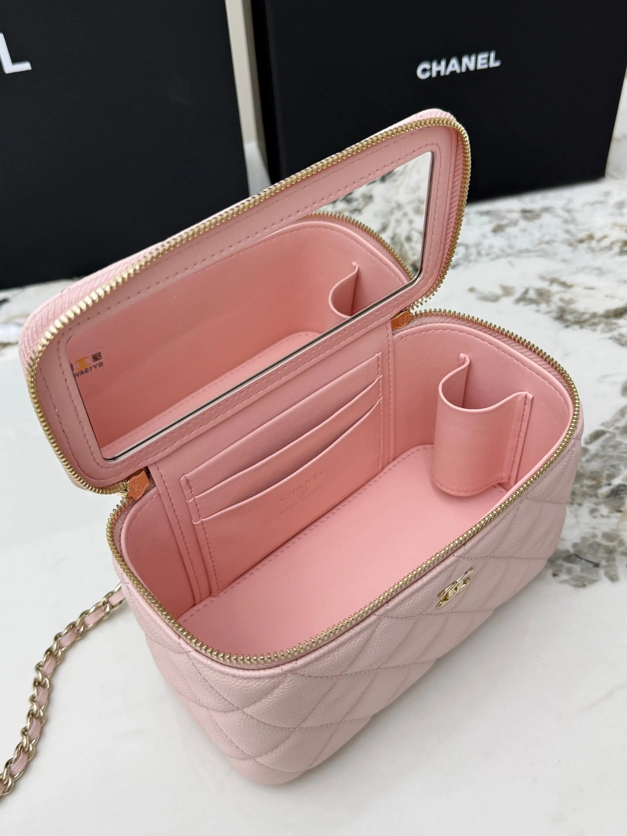 CHANEL 金色 牛皮 鏈條包 精致鏈條款