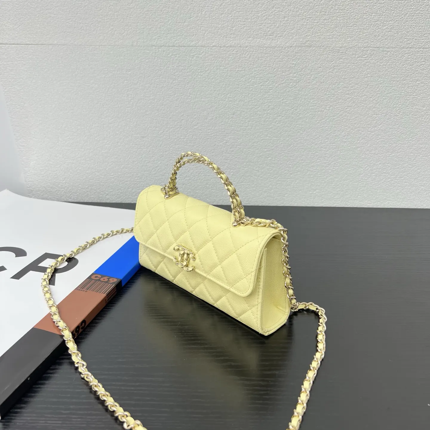 Chain Bag Leather