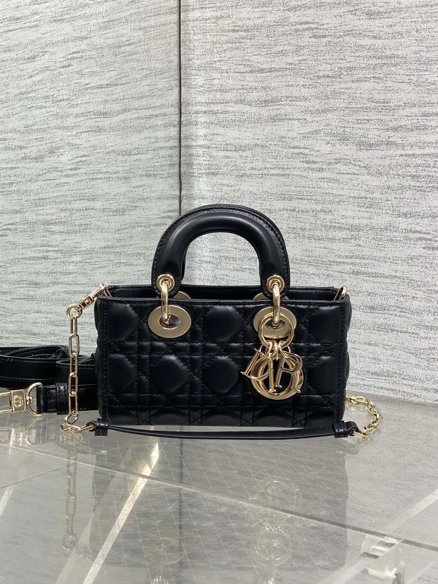 Dior 羊皮 进口 羊皮横款戴妃包 内里 羊筋D joy 手提包 通勤手提款
