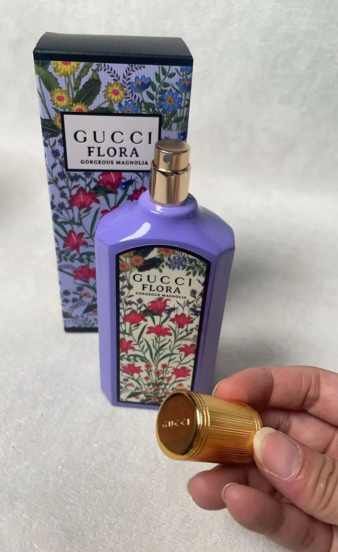Gucci Flora Women's Fragrance Gift Set with Purple Floral Bottle