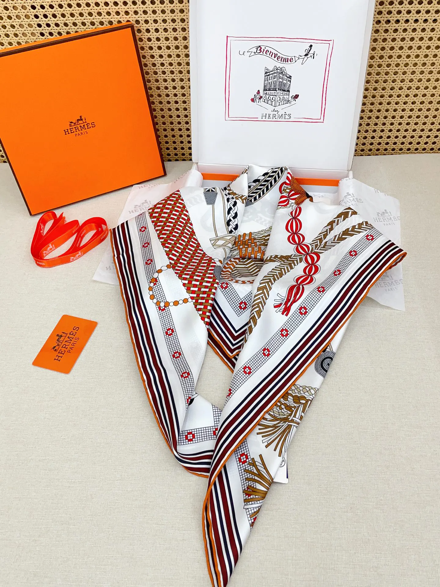 Hermès 丝巾 精致配饰
