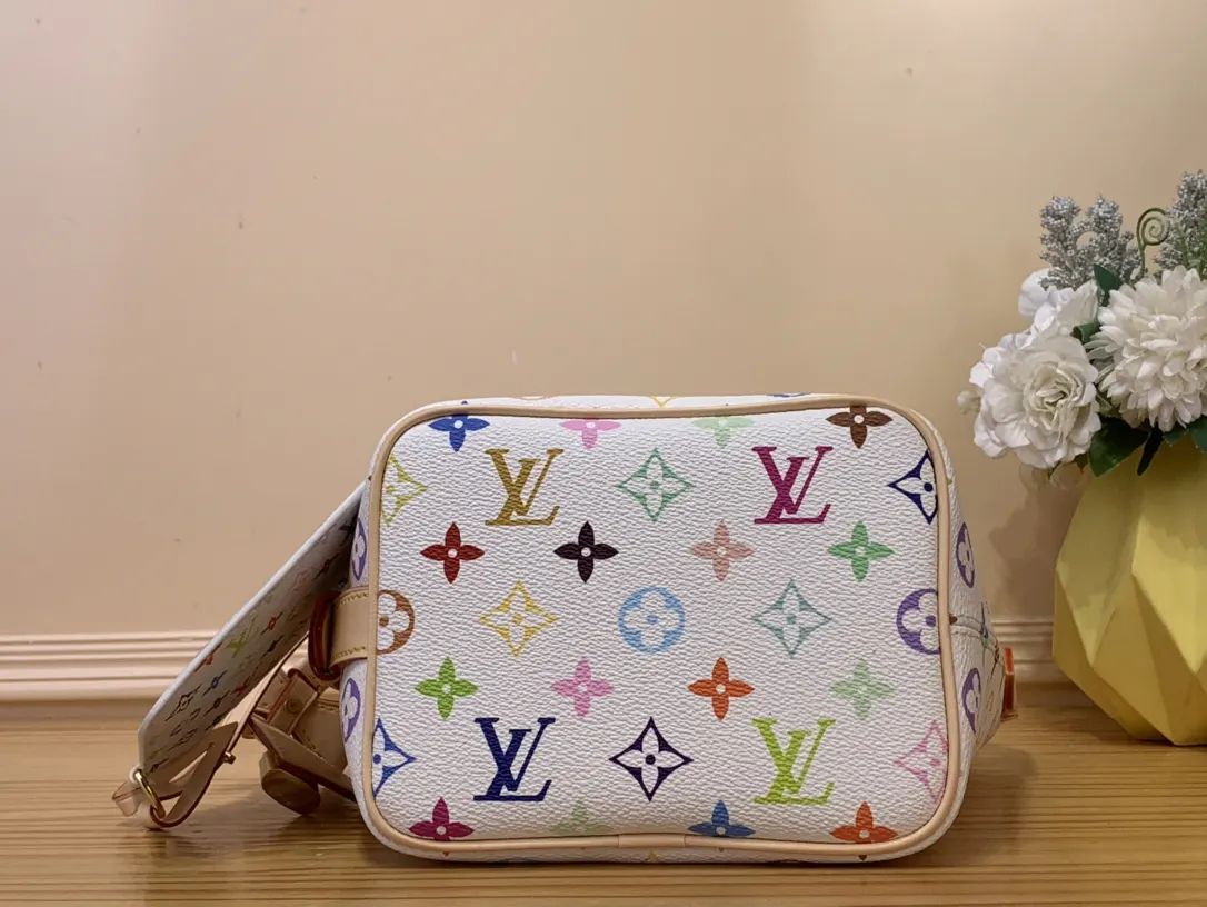 LV 牛皮 tm all in bb 手袋 白 斜挎包 轻便斜挎款