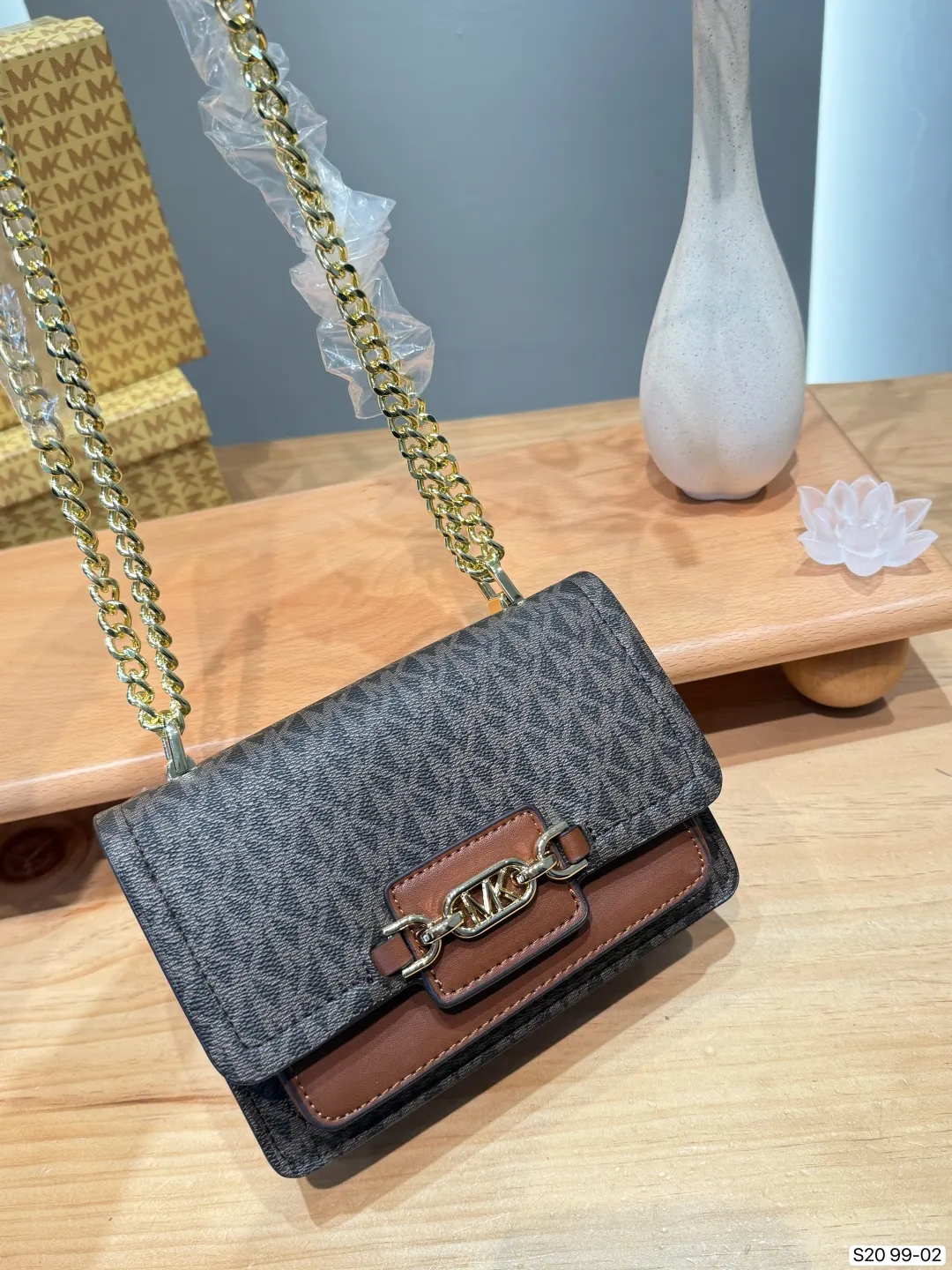 棕色 老花 皮革 MICHAEL KORS HEATHER系列 链条包 精致链条款