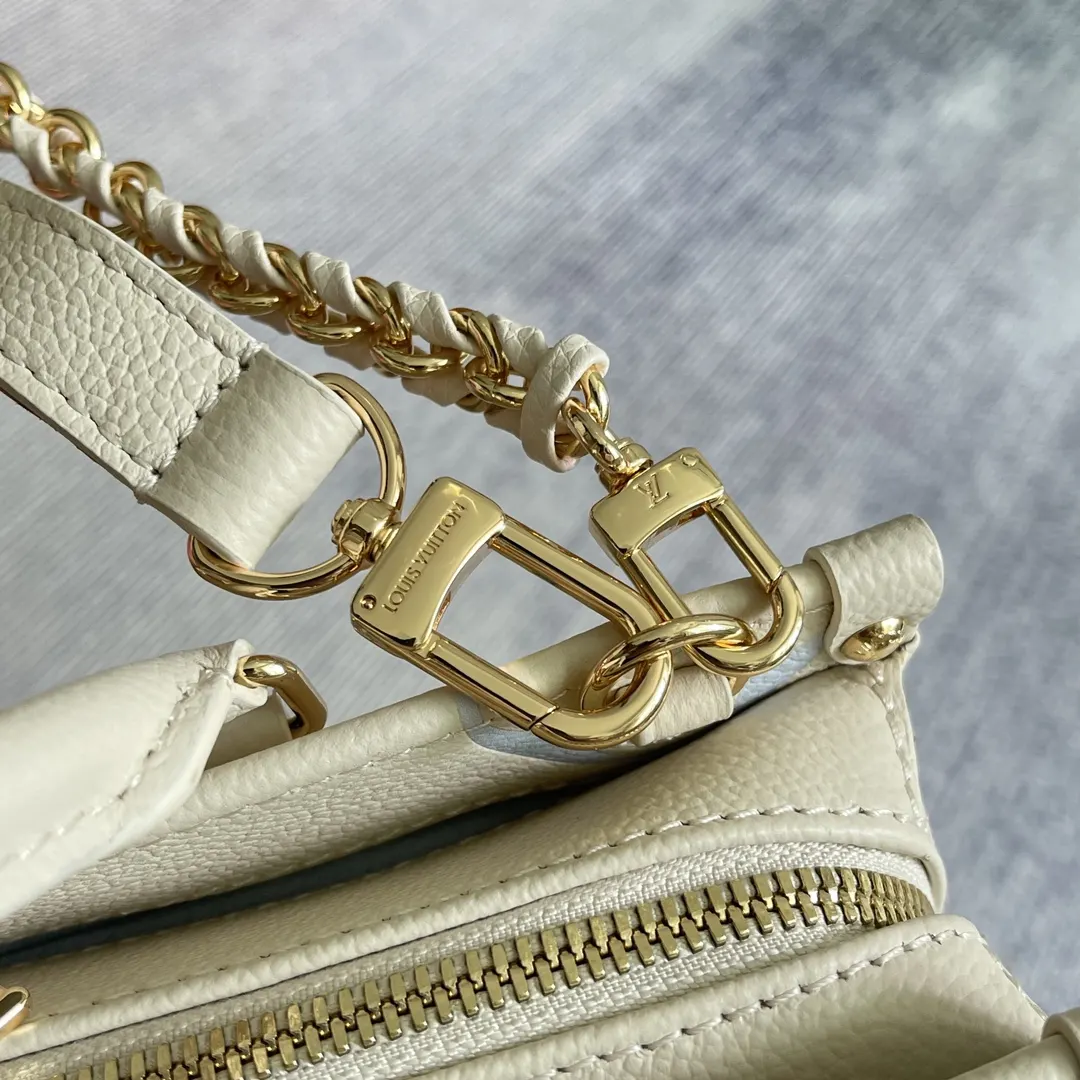 Black Gray Chain Bag