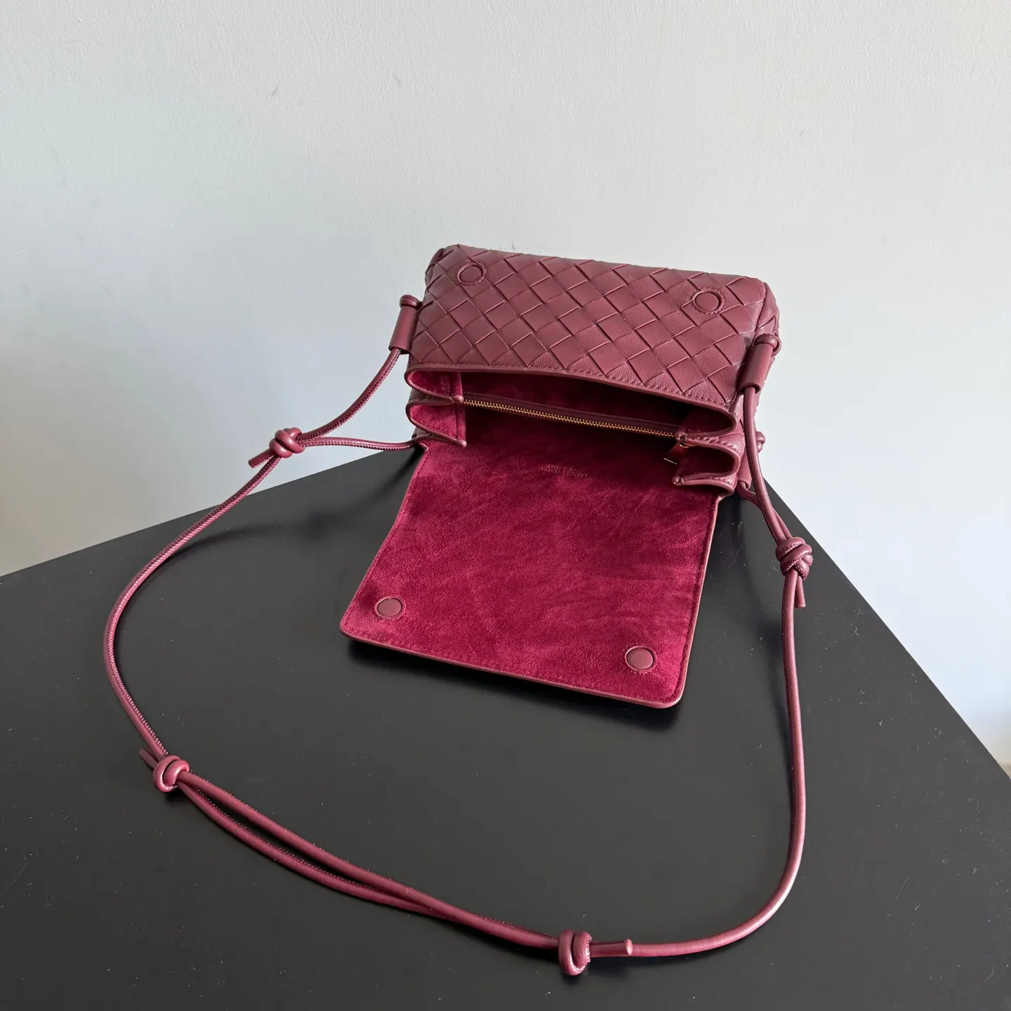 Bottega Veneta 手拿包 精致手拿款