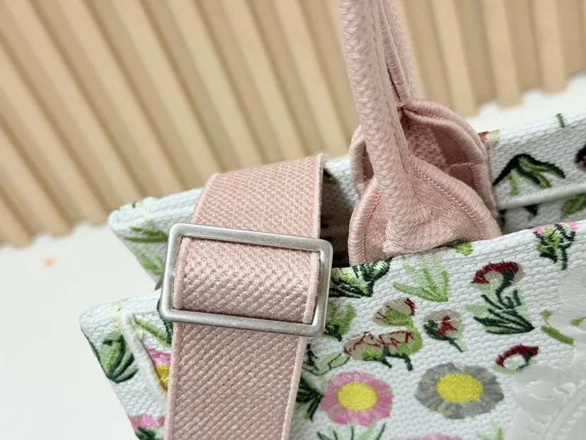 Dior Book Tote 托特包 大容量托特款