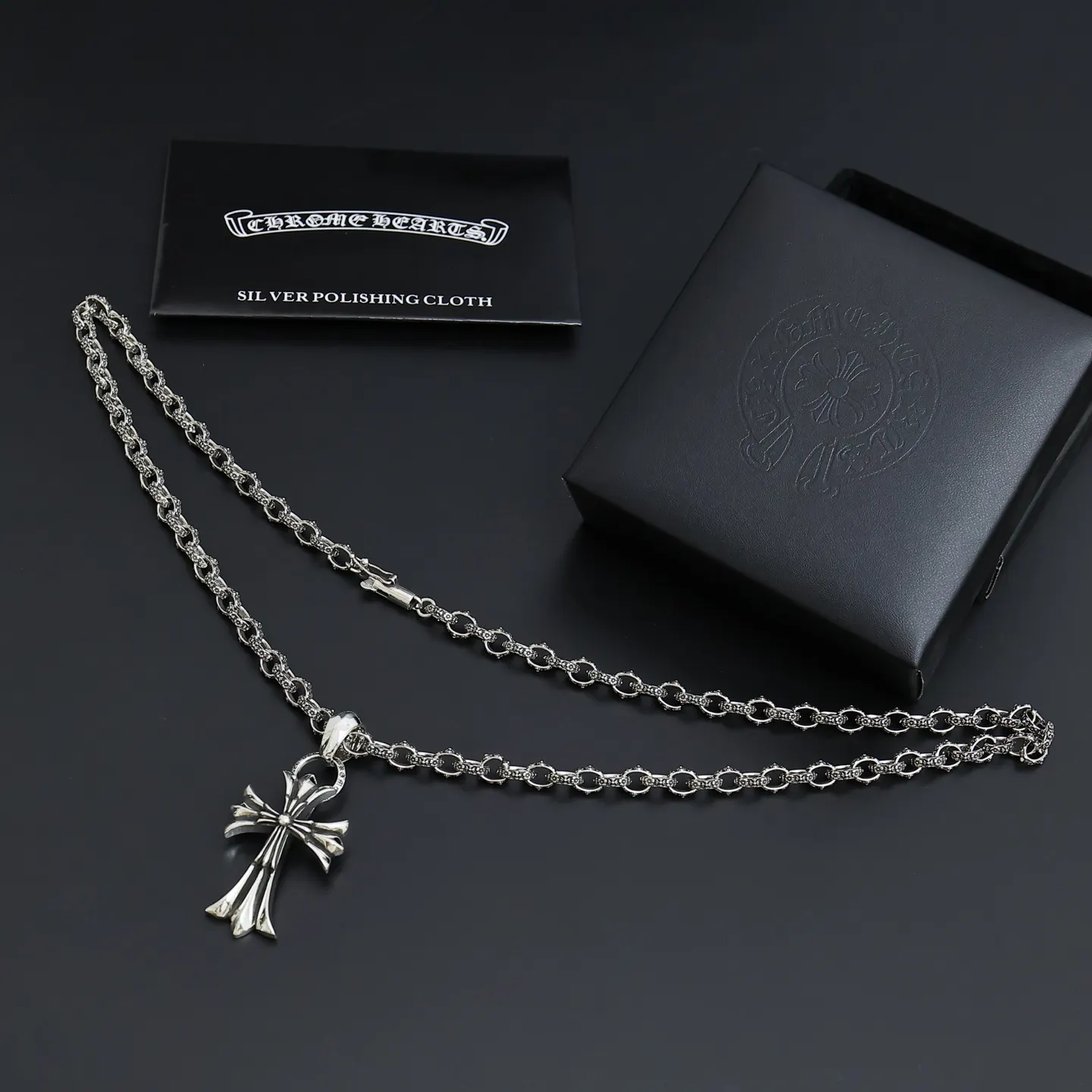 Chrome Hearts 項鍊 精致锁骨链款