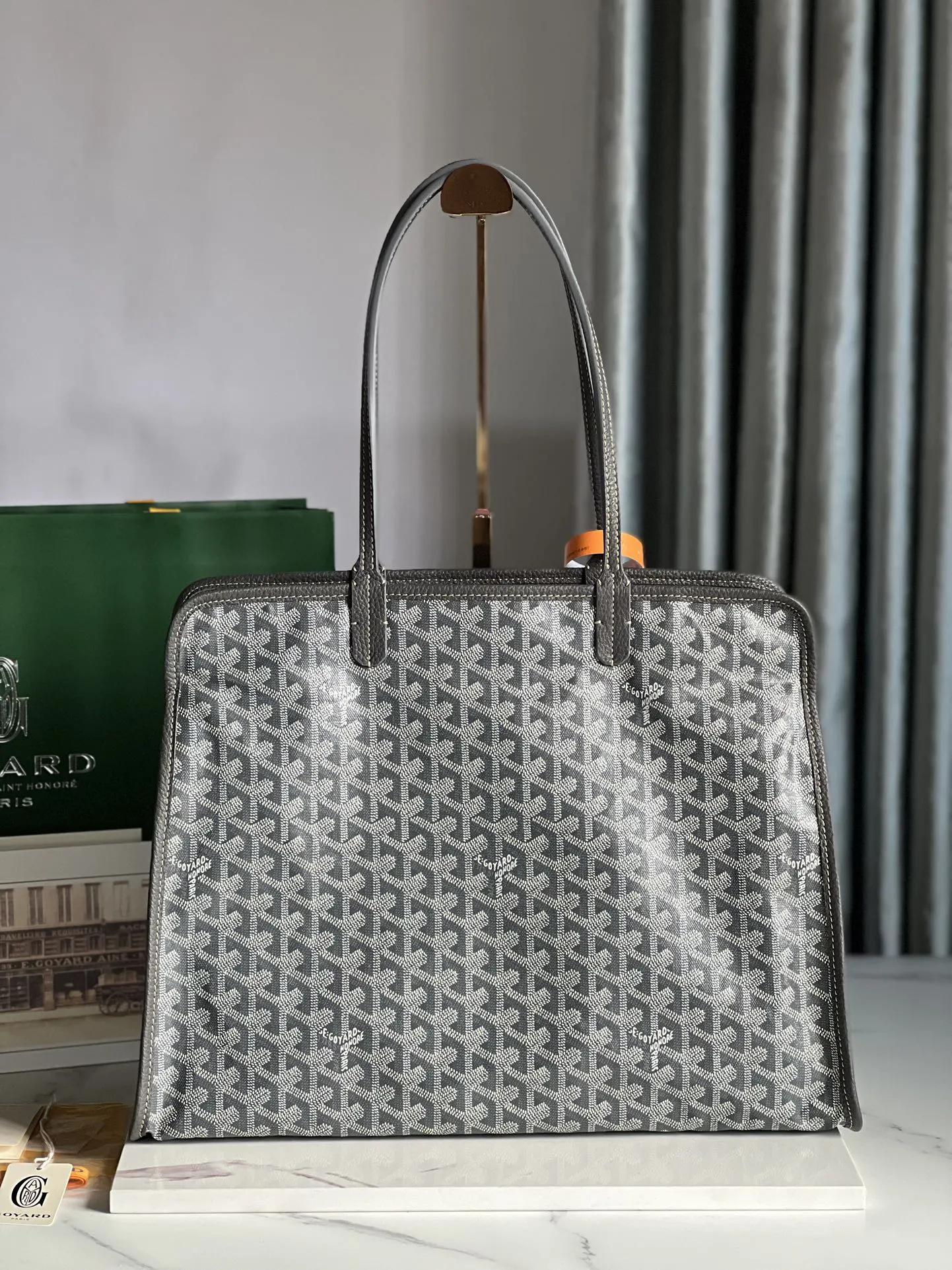 Fashion Item Travel