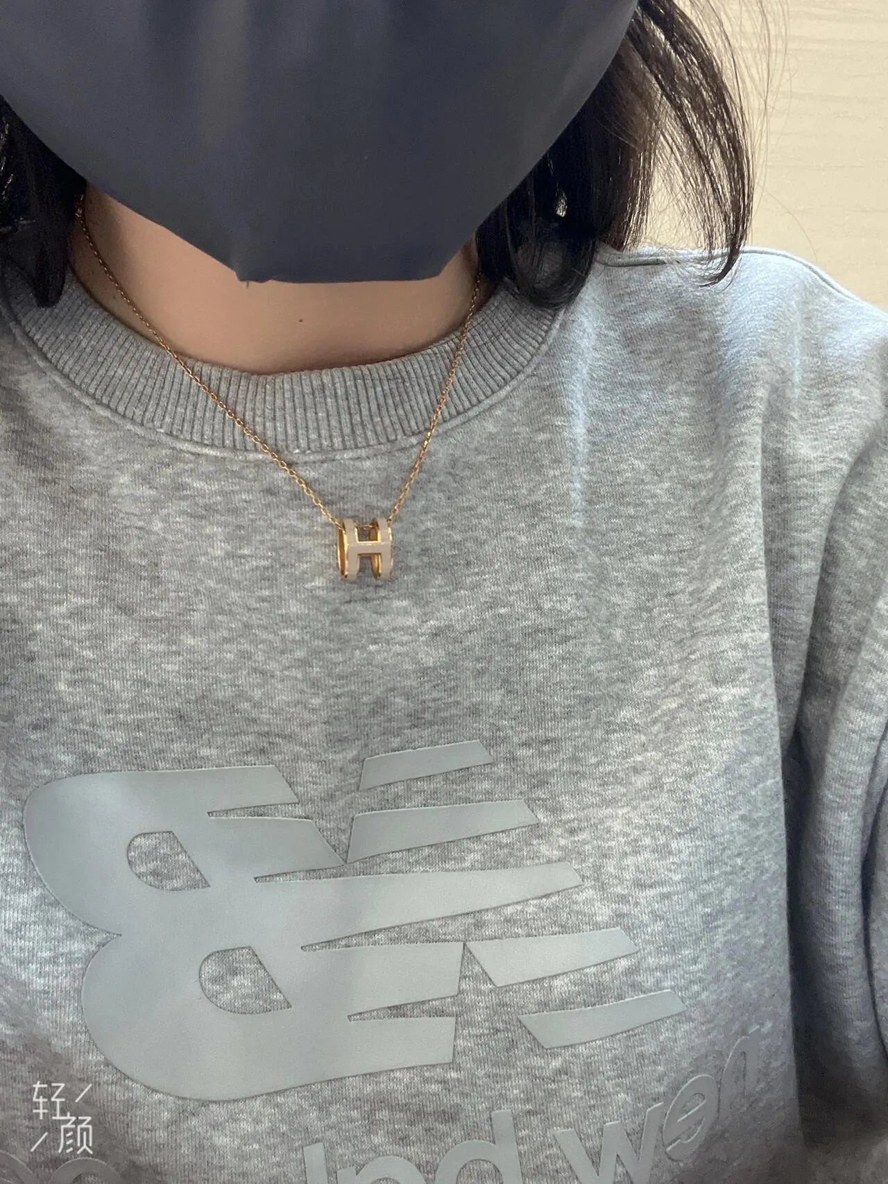 Hermès 金色 首饰 精致配飾 項鏈(數字4) Hermès 金色 首饰 精致配飾 項鏈(數字4)
