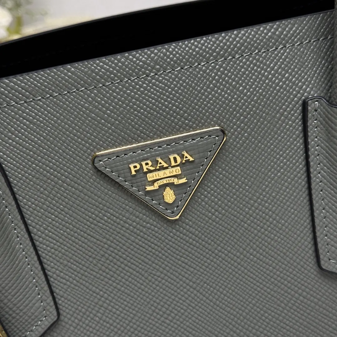 Prada Saffiano Tote Bag Lightweight Leather
