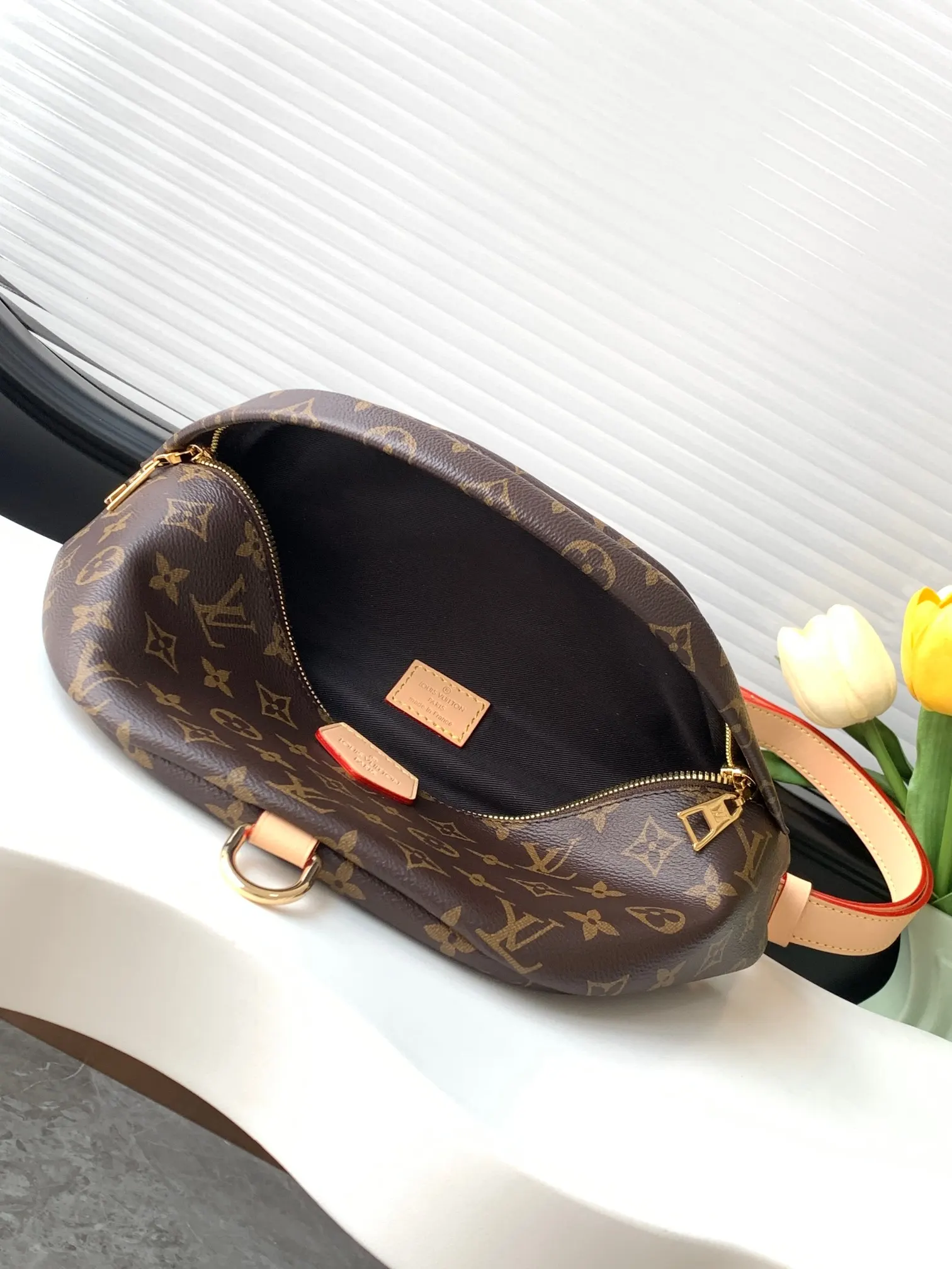 Louis Vuitton Gold Belt Bag Casual Leather Image 9 Louis Vuitton Gold Belt Bag Casual Leather Image 9