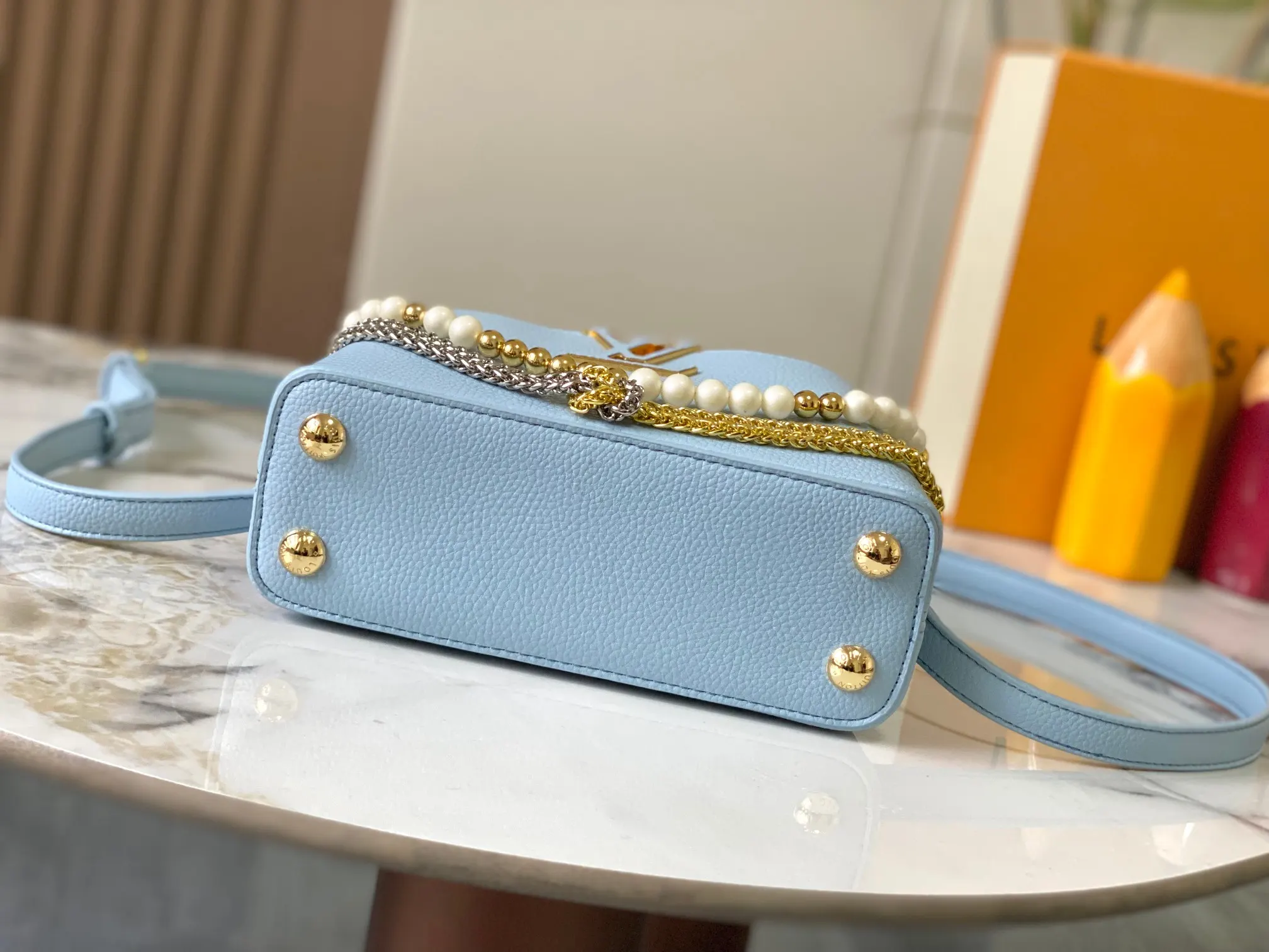 Chain Bag Leather
