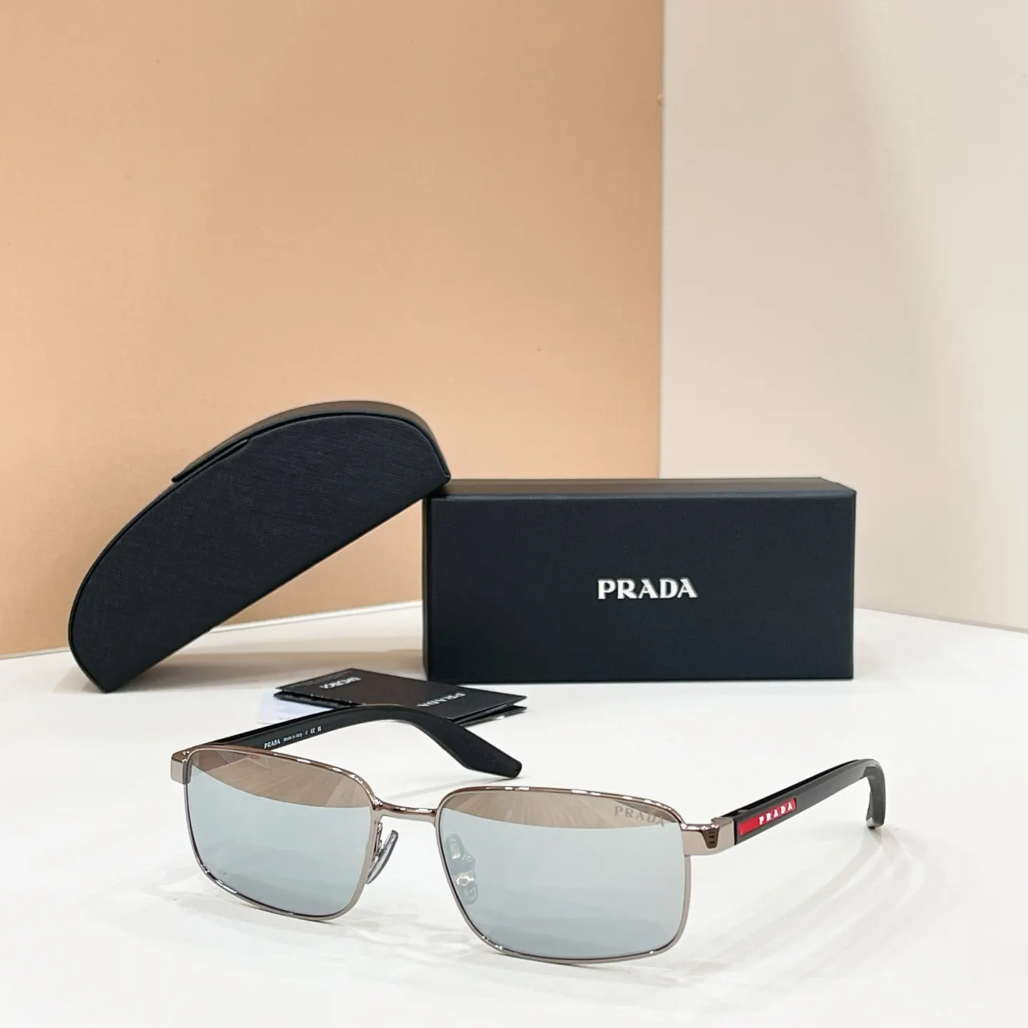 Prada SPR B54S 太陽鏡