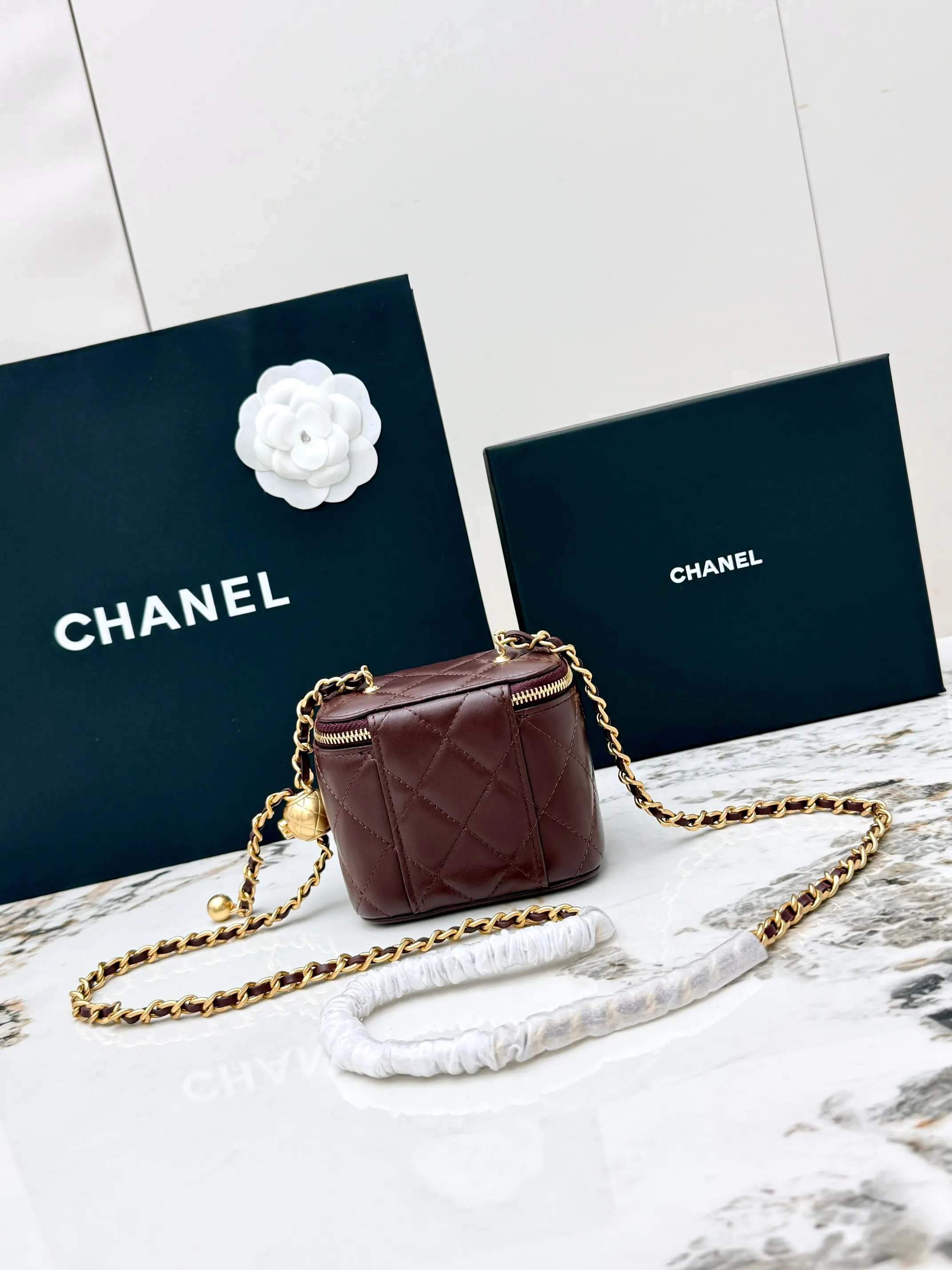 CHANEL 金色 羊皮 鏈條包 精致鏈條款