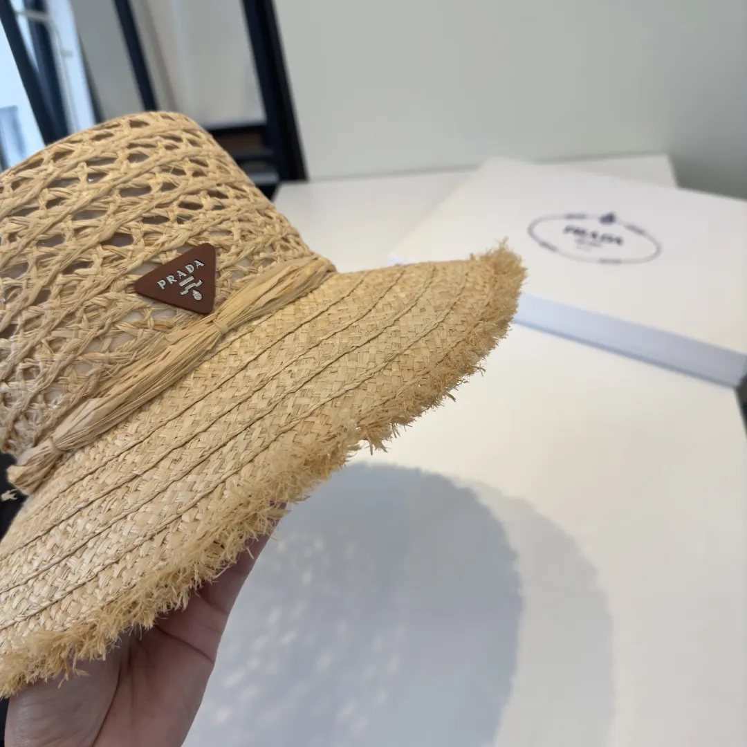 Prada 草帽 度假遮阳款(數字8) Prada 草帽 度假遮阳款(數字8)