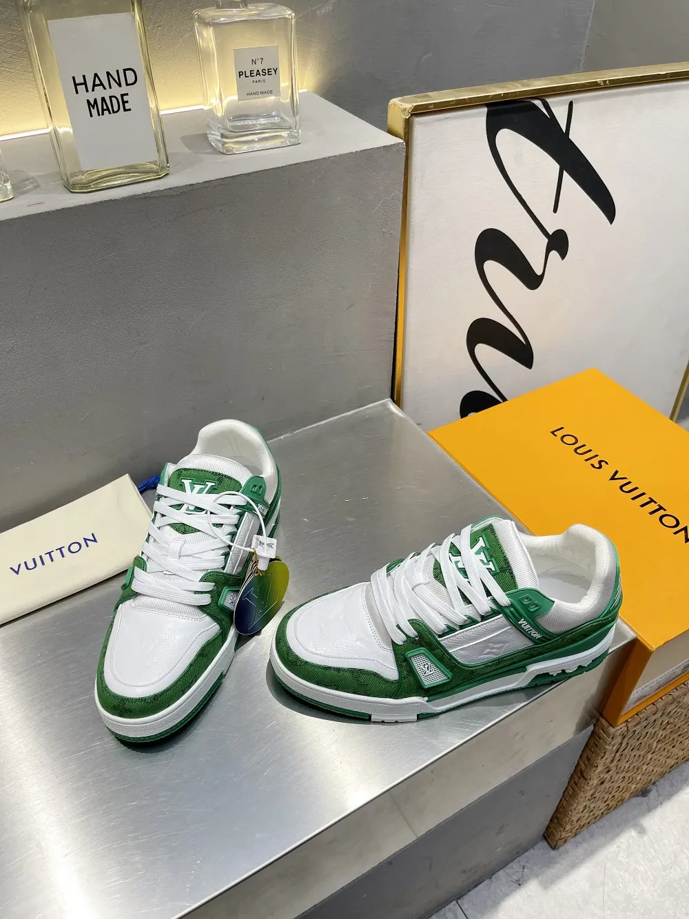 Louis Vuitton 运动鞋