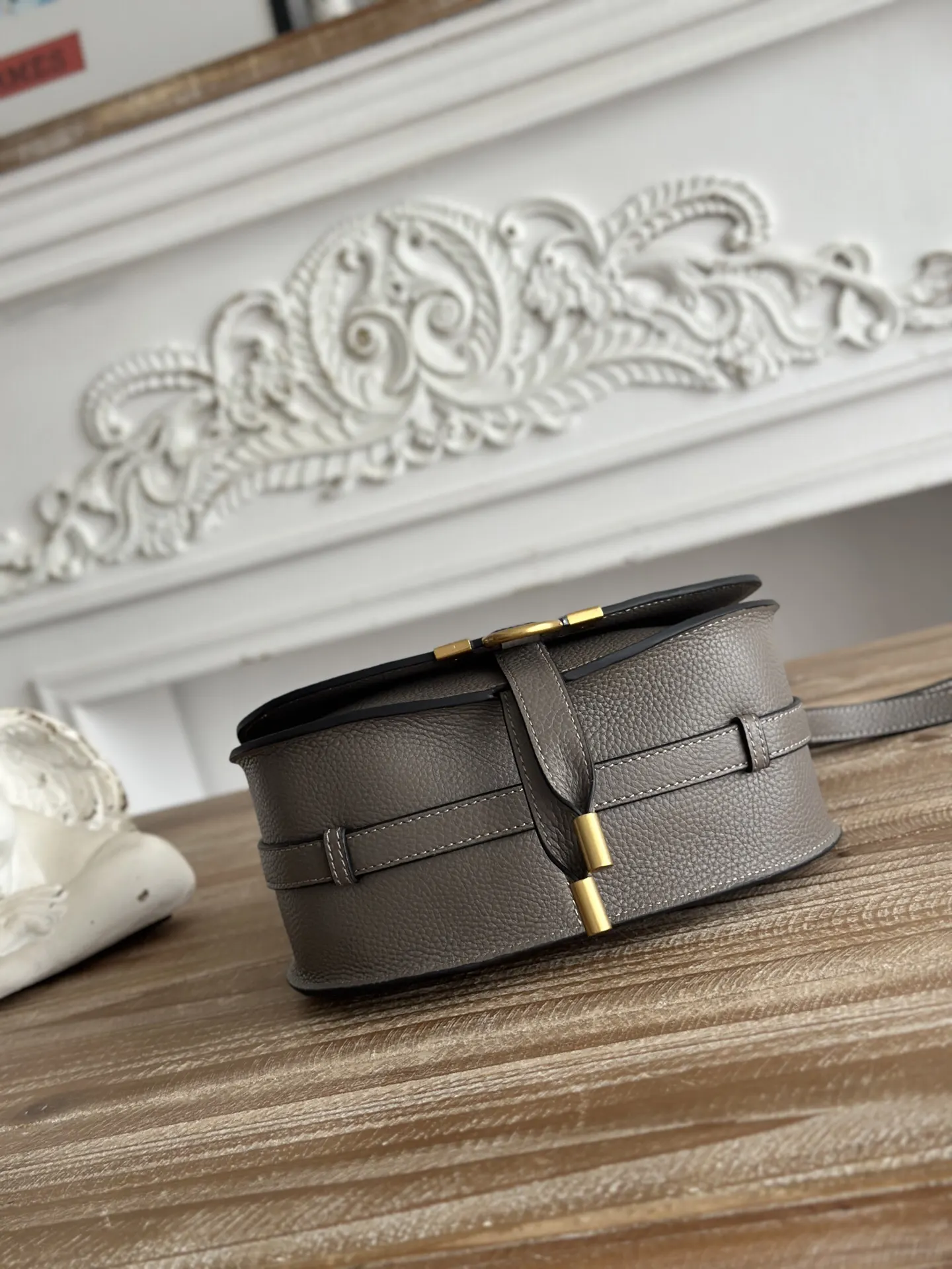 Crossbody Bag Lightweight Leather