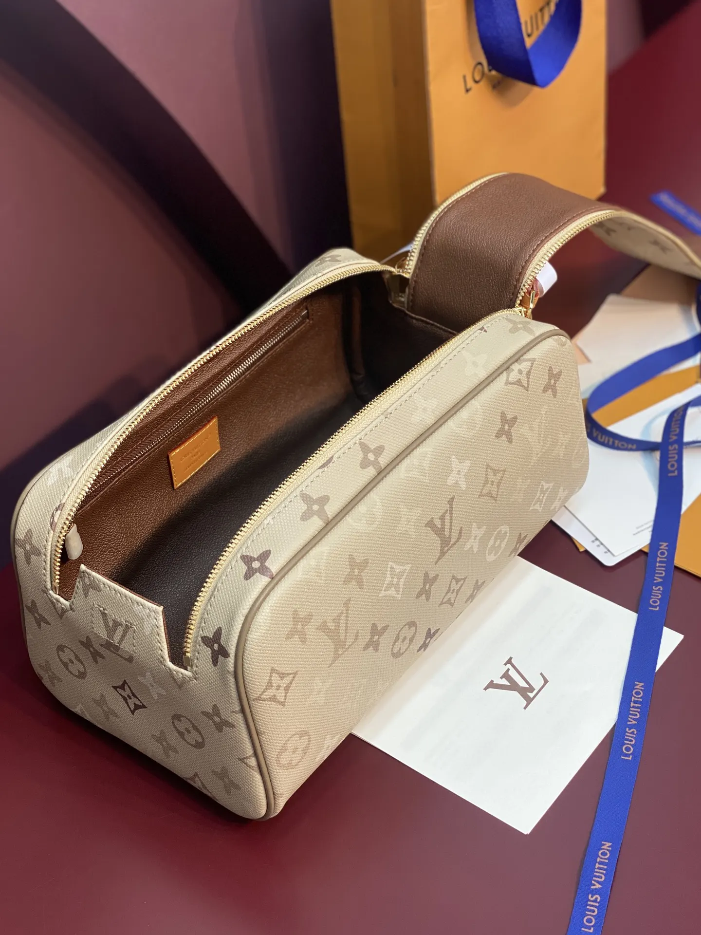 Cosmetic Pouch Leather