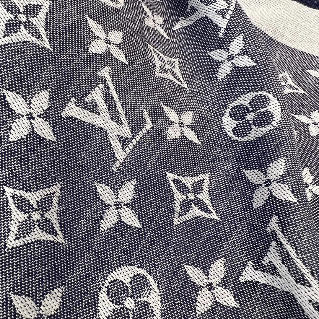 Louis Vuitton Wool Scarf