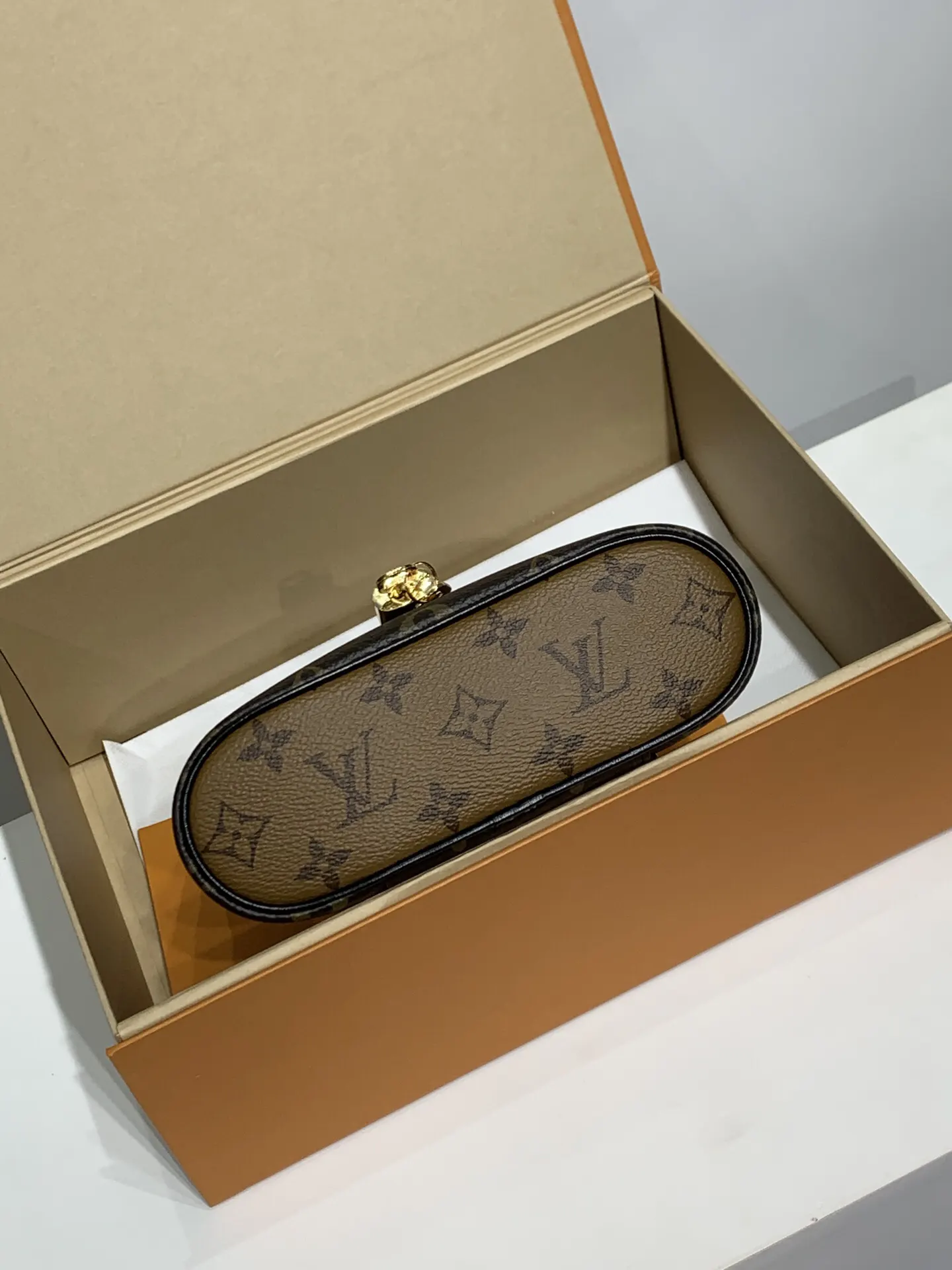 Louis Vuitton Chain Bag Canvas