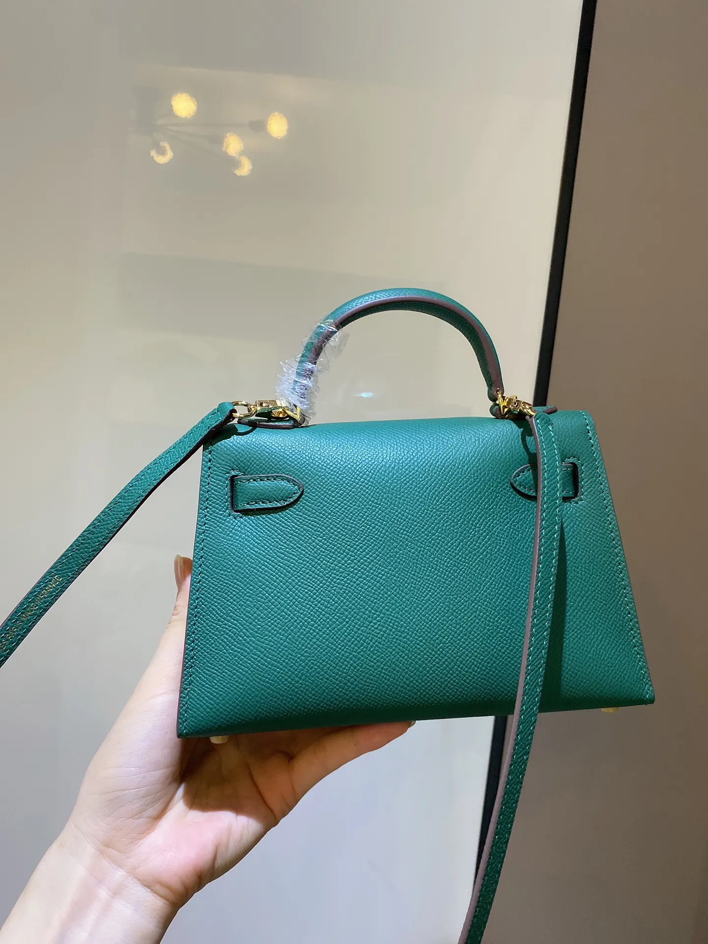 Hermès Kelly Leather Crossbody Bag Classic