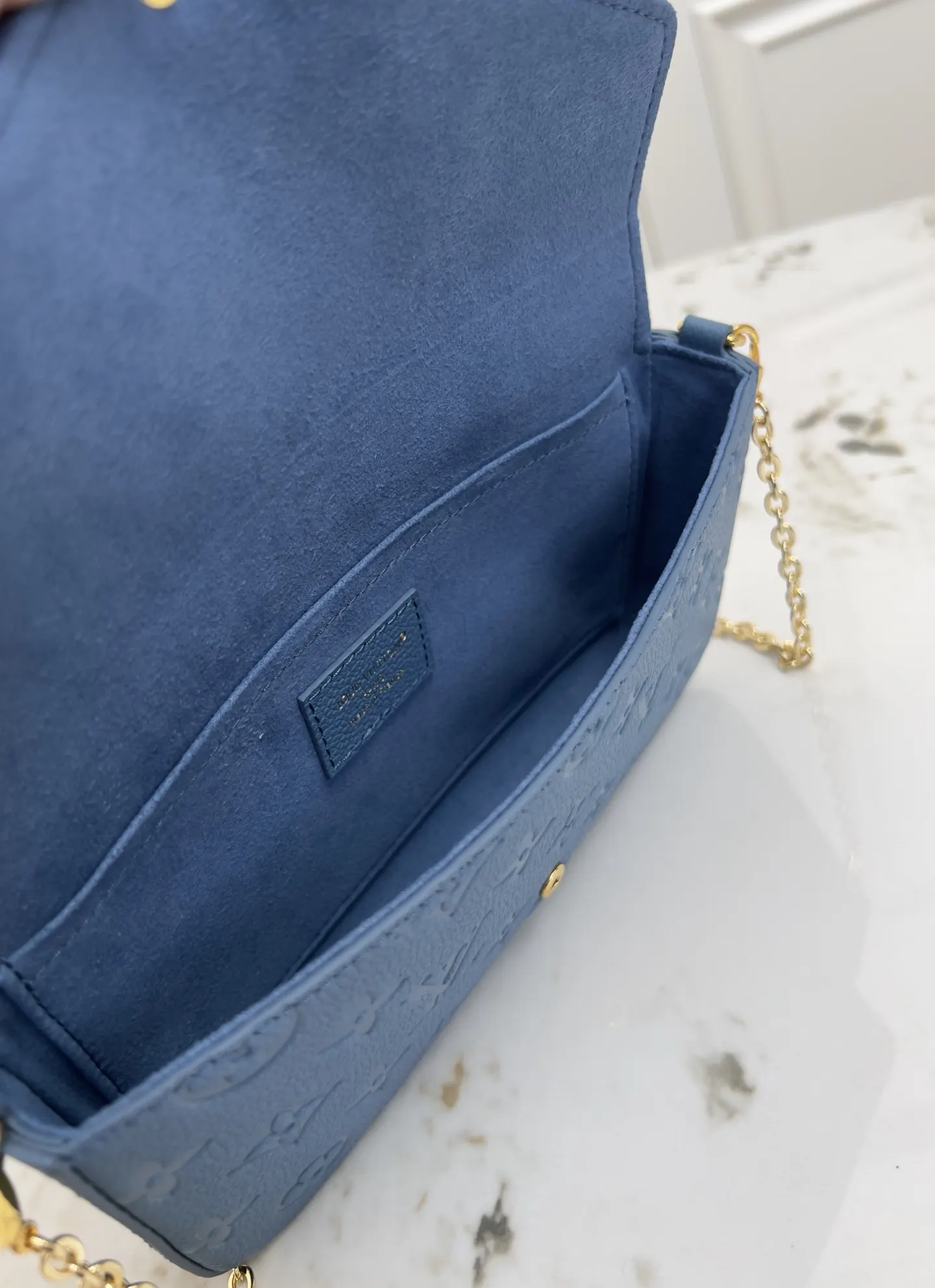 Louis Vuitton M64064 黑色 老花 单肩包 实拍款01