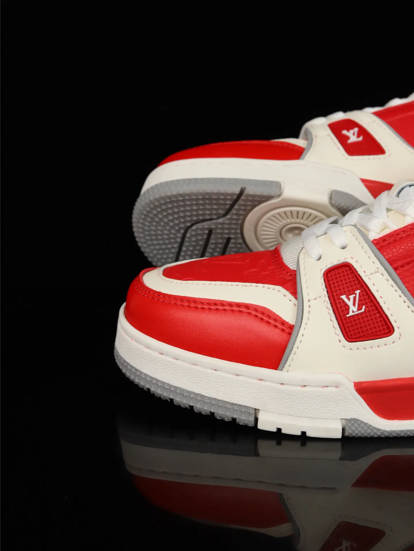 Louis Vuitton Sneakers