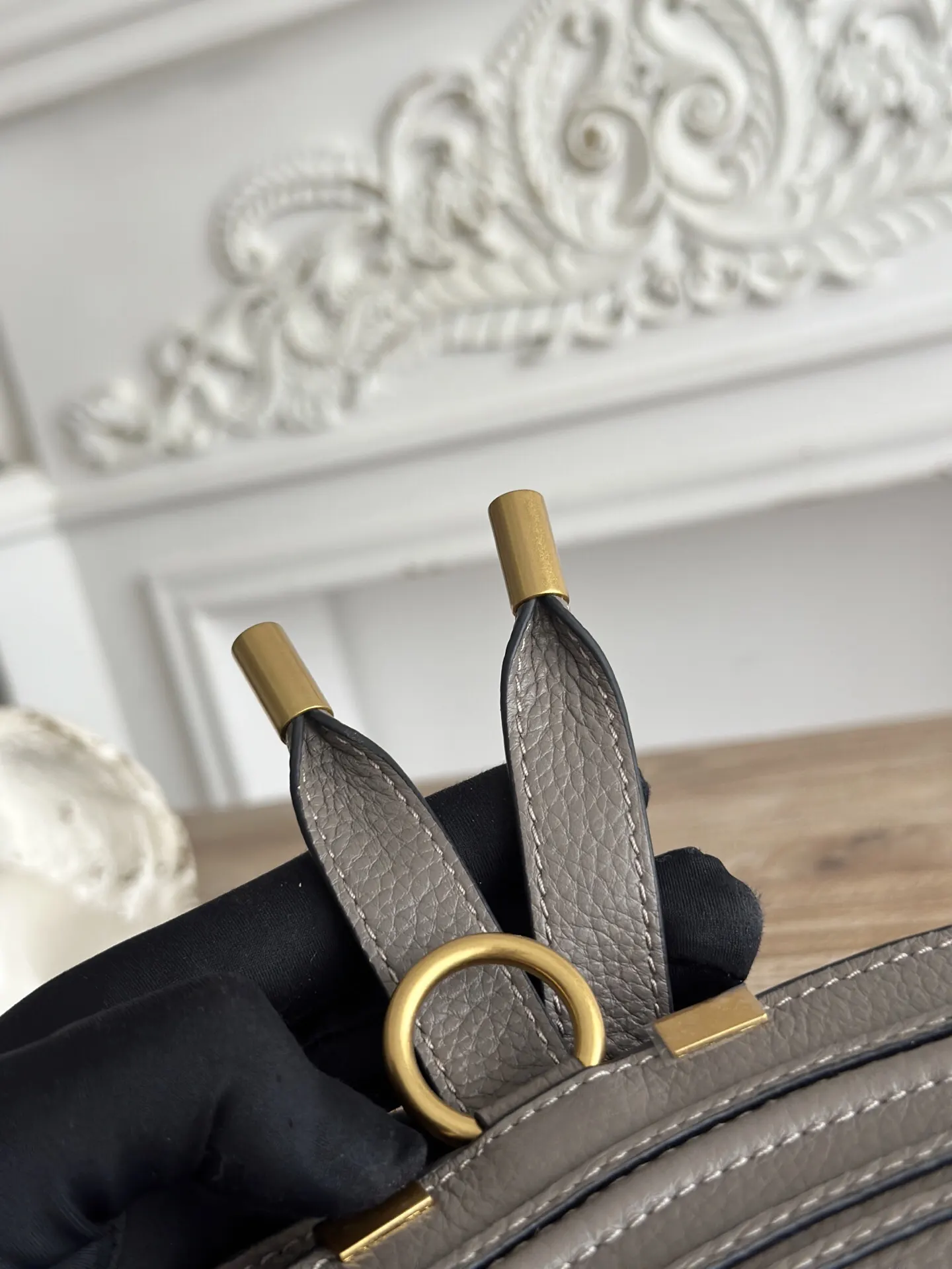 Crossbody Bag Lightweight Leather