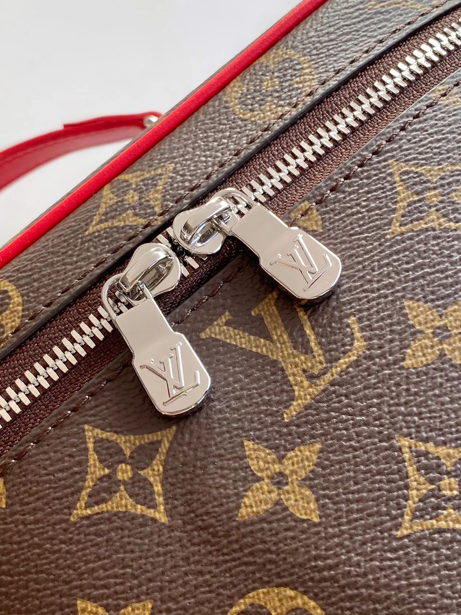 Cosmetic Pouch Leather