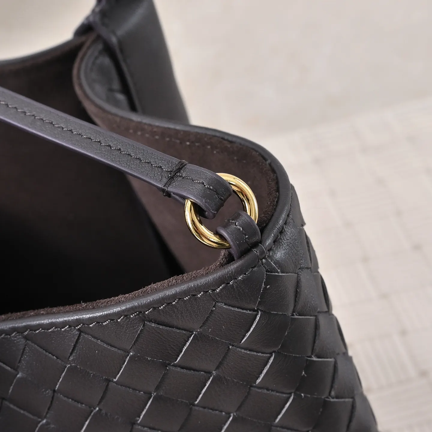 Bottega Veneta 牛皮 托特包 大容量托特款