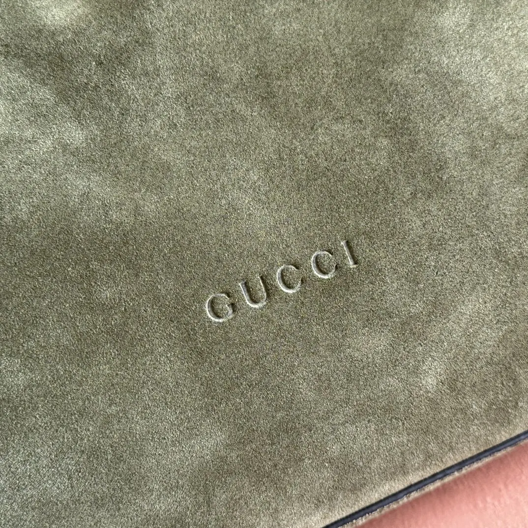 Gucci Black Gold Organizer Pouch Travel Leather
