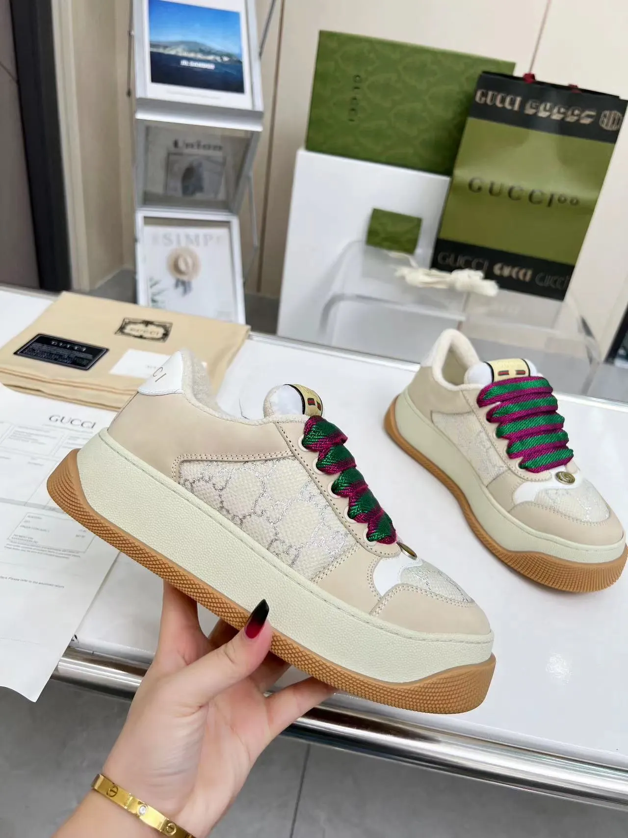 Gucci Logo休闲运动鞋