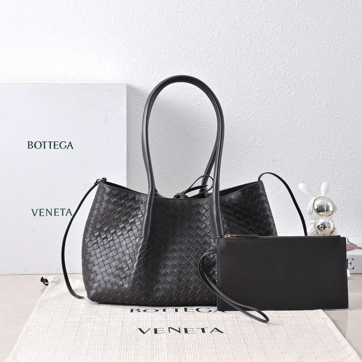Bottega Veneta 牛皮 托特包 大容量托特款