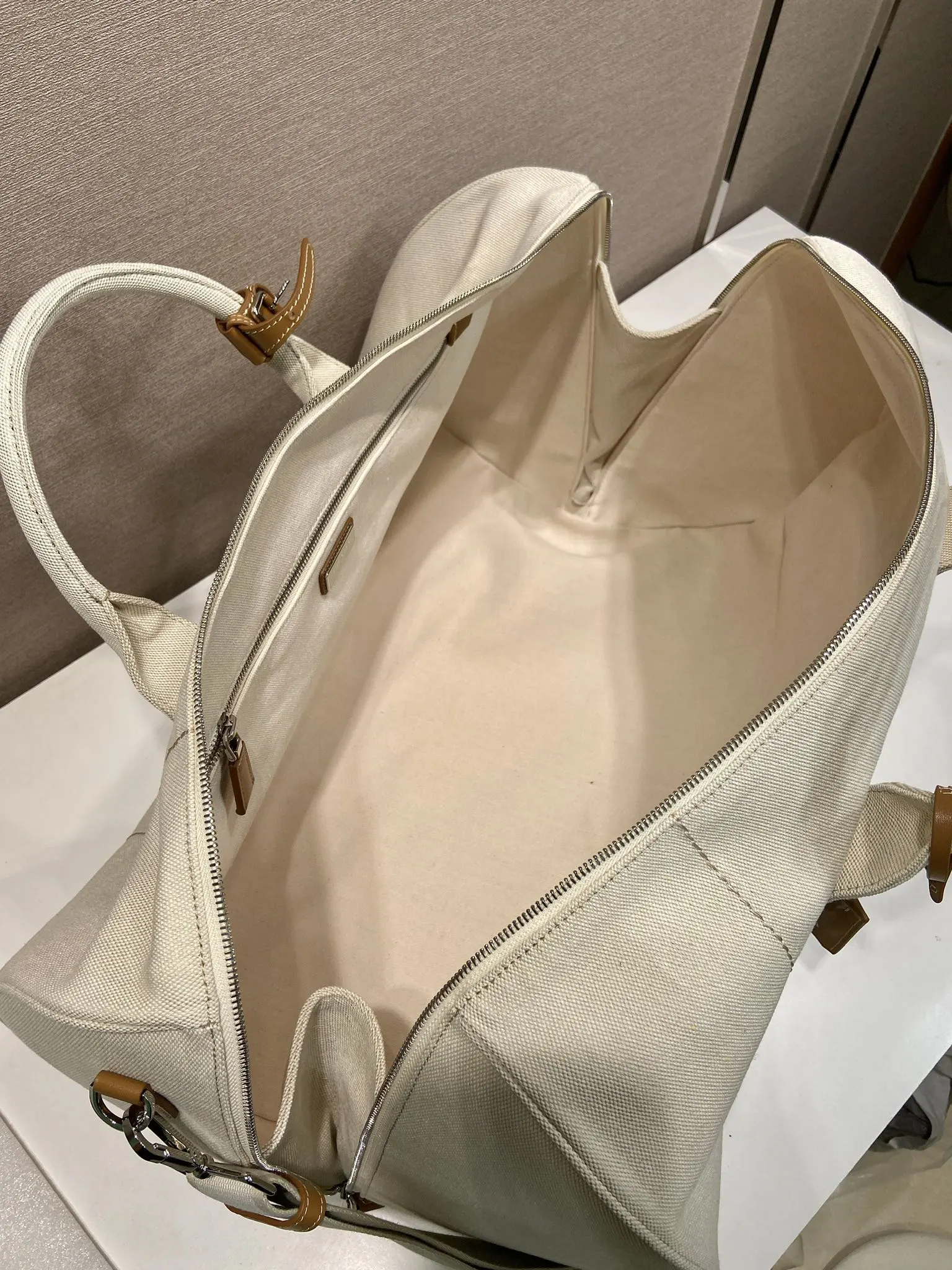 Fashion Item Travel Versatile Canvas