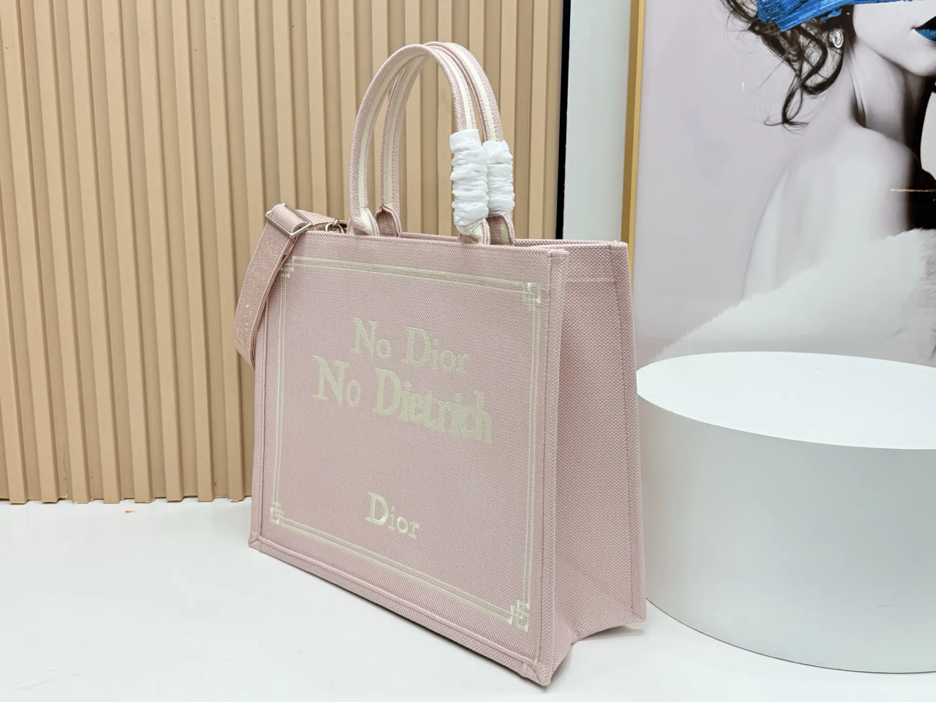 Dior Book Tote 帆布 托特包 大容量托特款