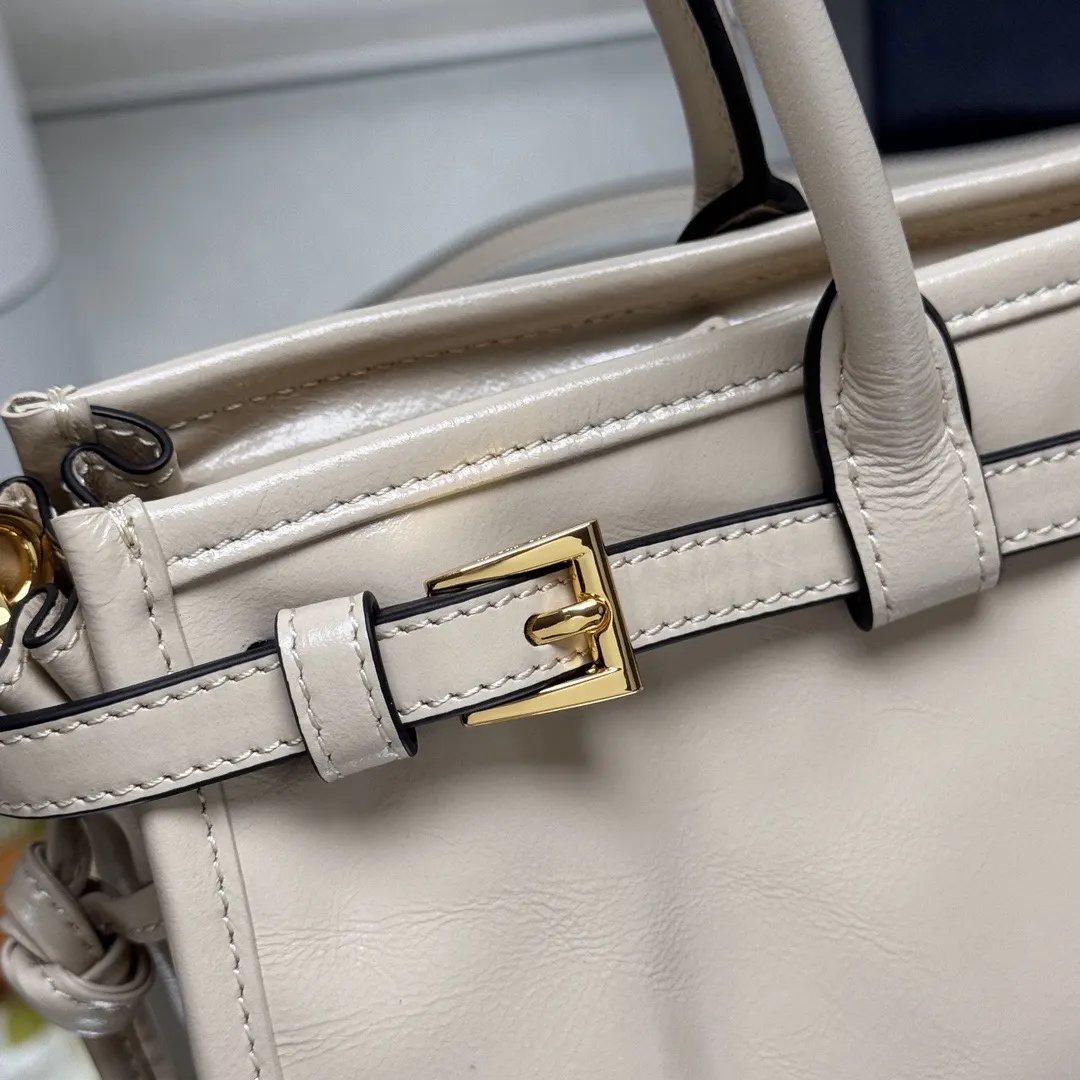 Prada Crossbody Bag Commuter