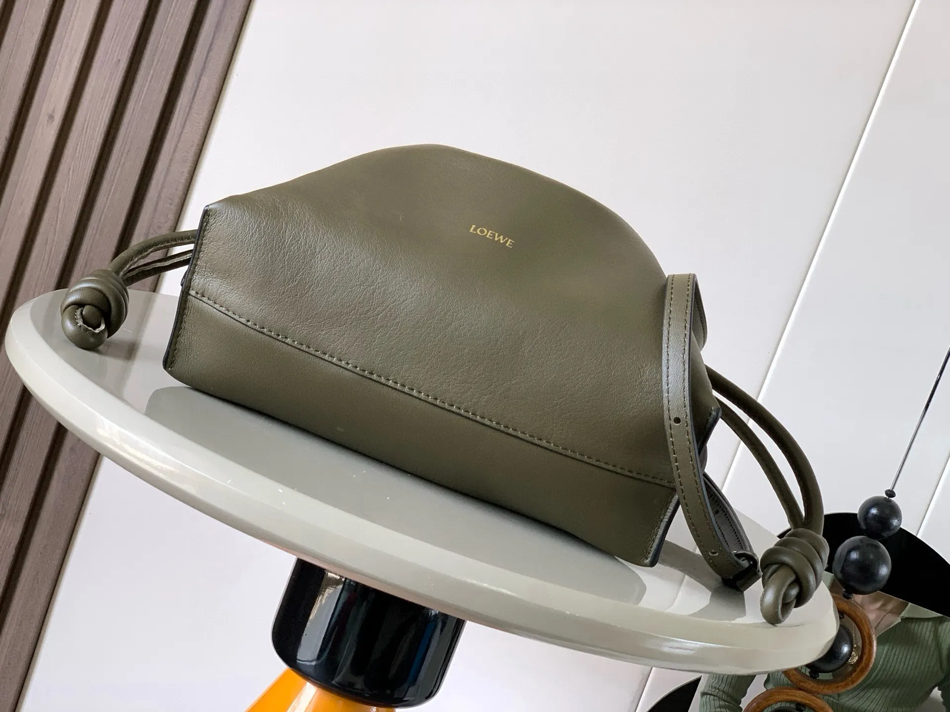 Loewe 卡其 小牛皮 托特包 大容量托特款