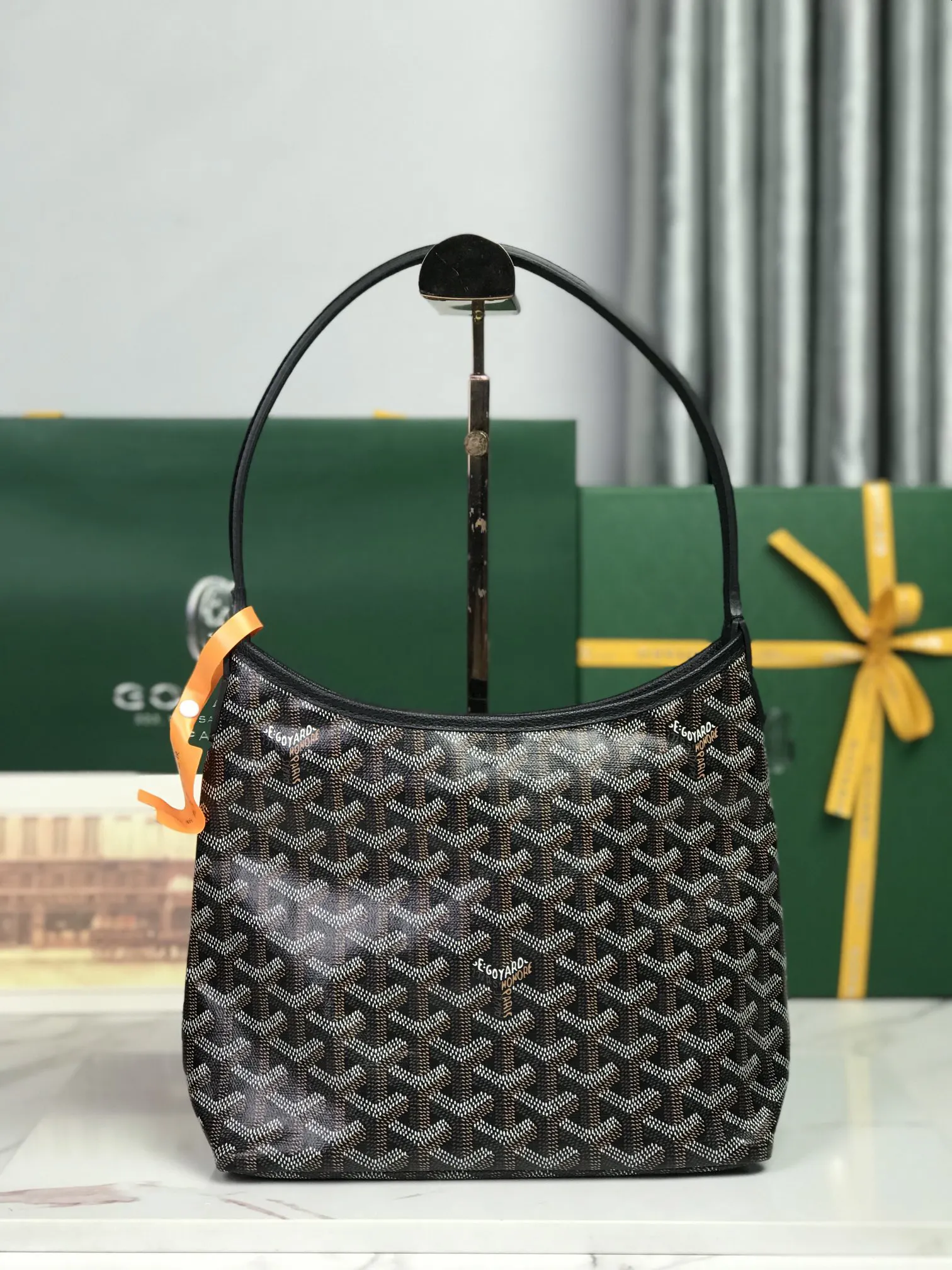 Hobo Shoulder Bag Vintage