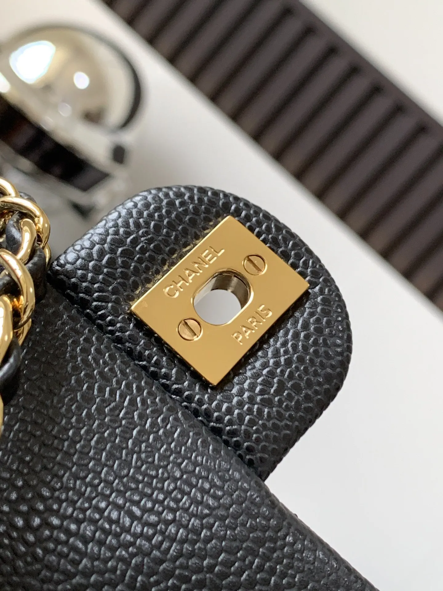 Chanel Caviar Cowhide Flap Chain Bag One Shoulder Cross Image 7 Chanel Caviar Cowhide Flap Chain Bag One Shoulder Cross Image 7