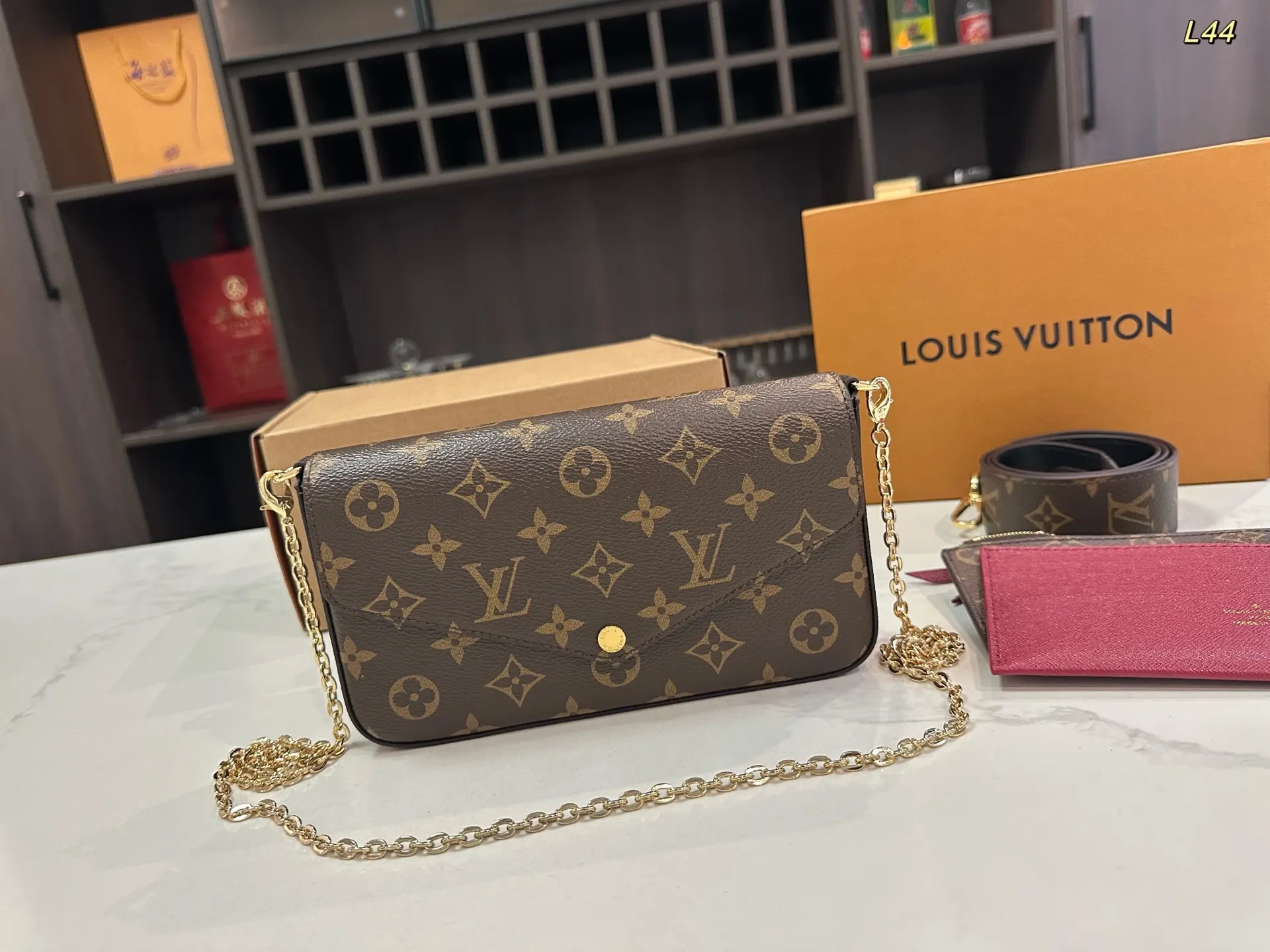 Louis Vuitton Hobo Shoulder Bag Vintage