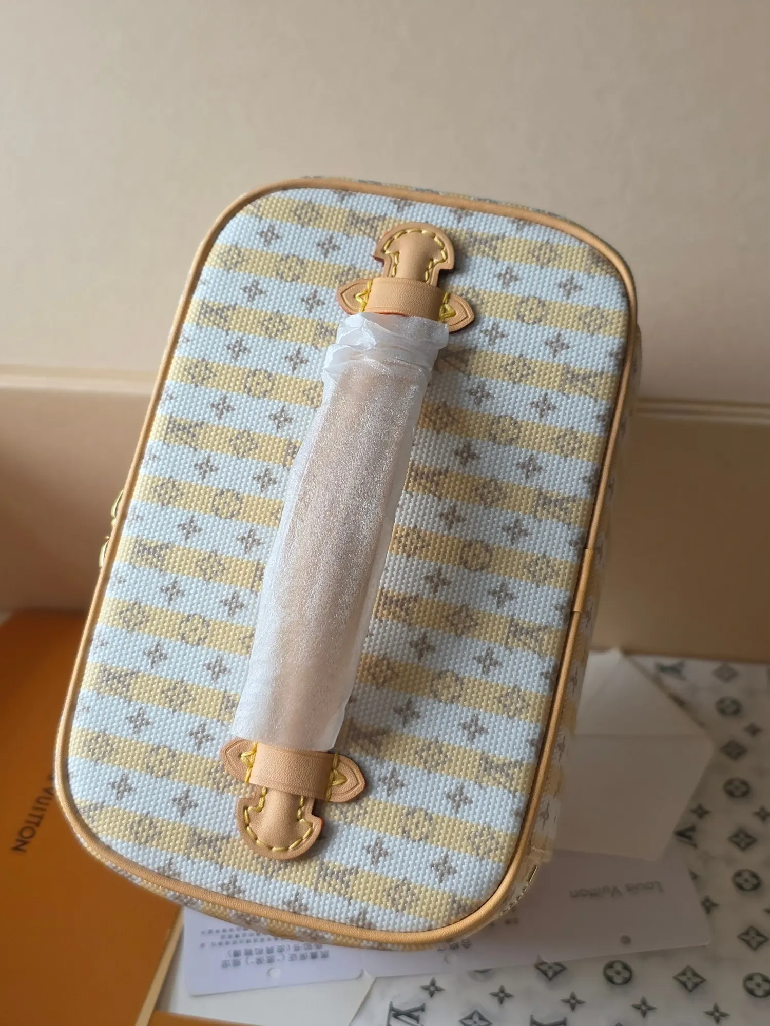 LV 帆布 化妝包 便携收納款