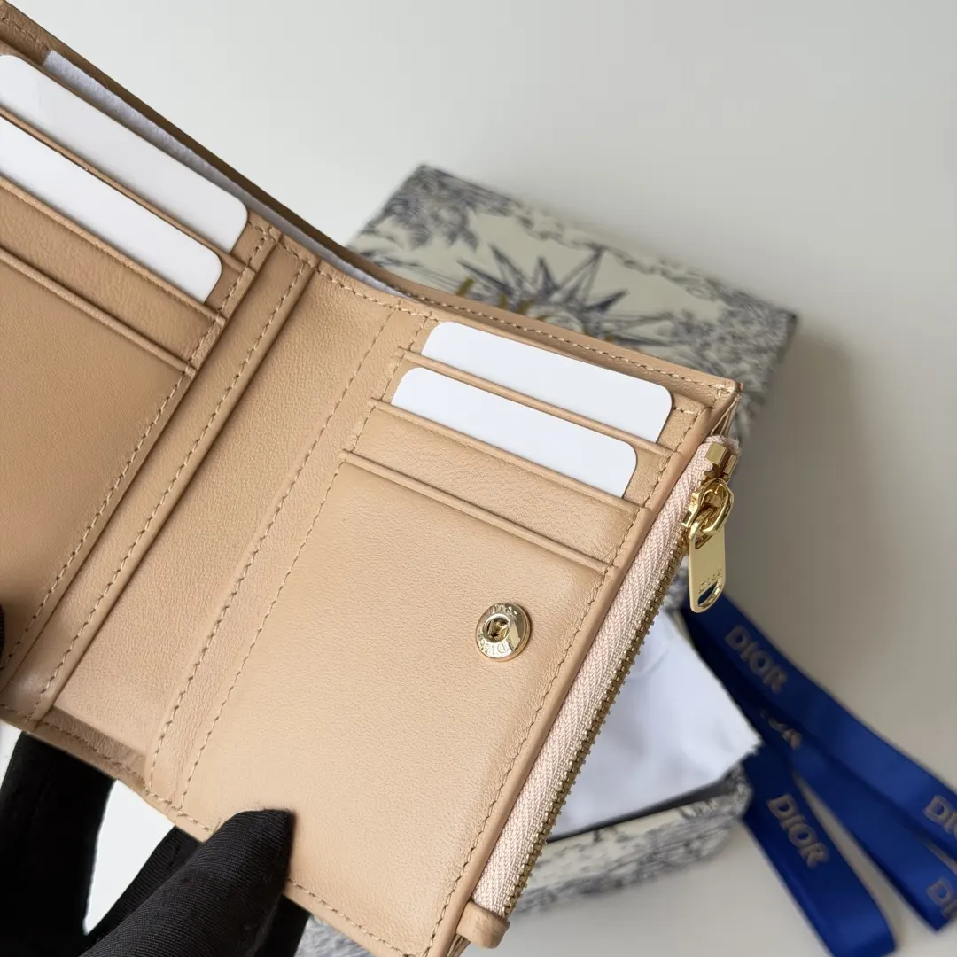 Dior Beige Leather Bow Cosmetic or Organizer Bag Image 13 Dior Beige Leather Bow Cosmetic or Organizer Bag Image 13