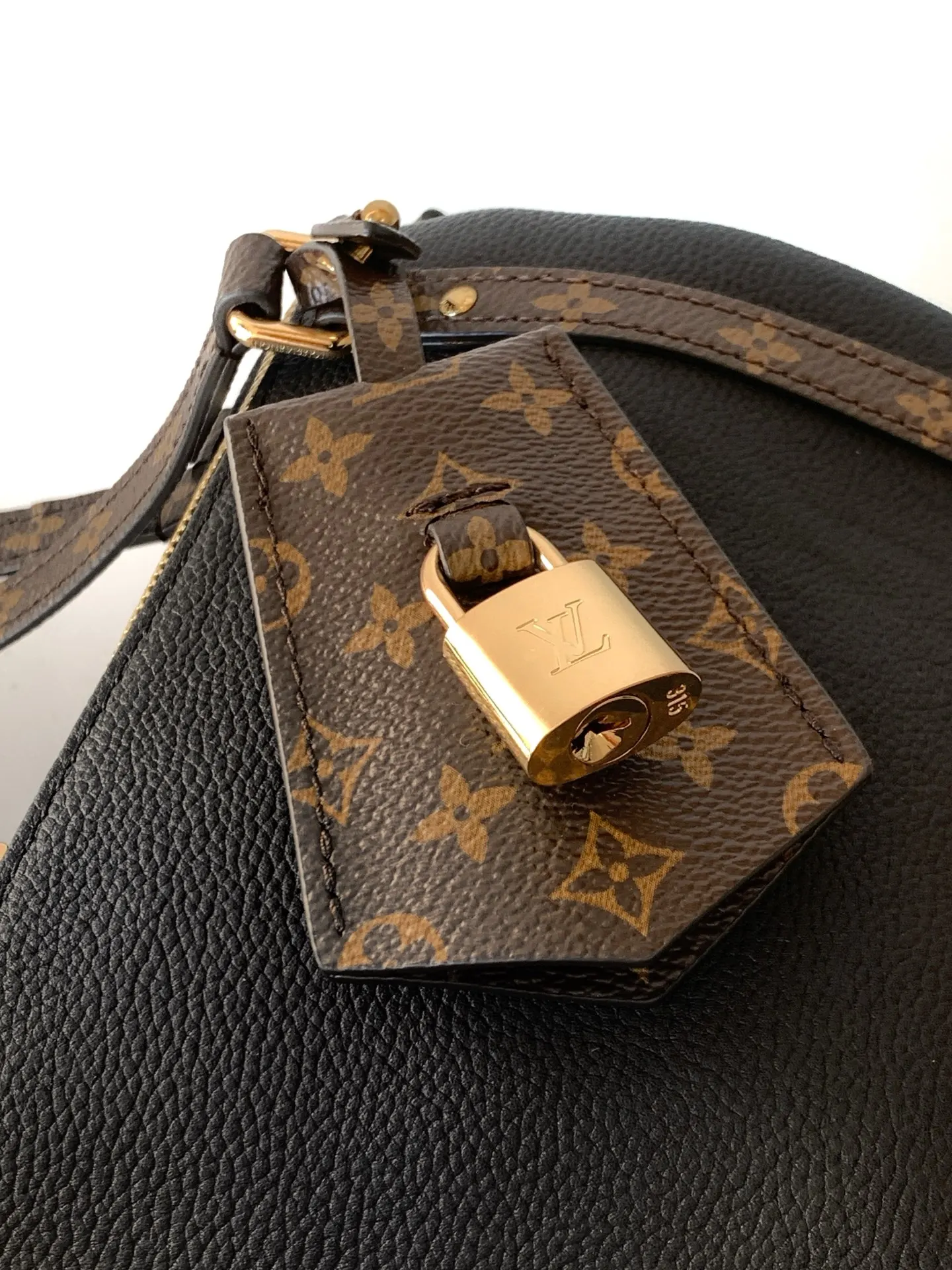 LV Keepall 黑色 灰色 牛皮 旅行袋 大容量旅行款