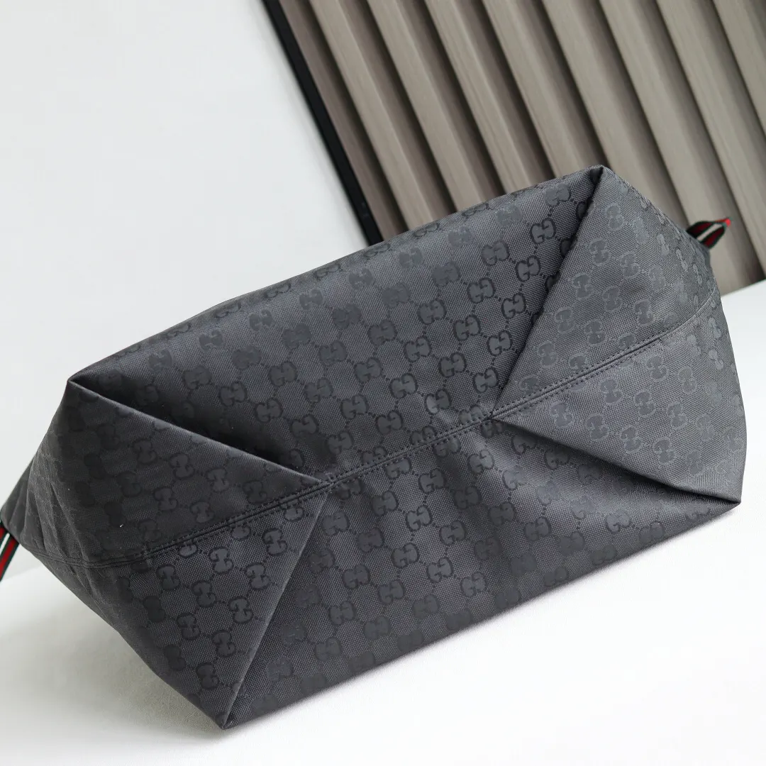 Gucci Black White Tote Bag