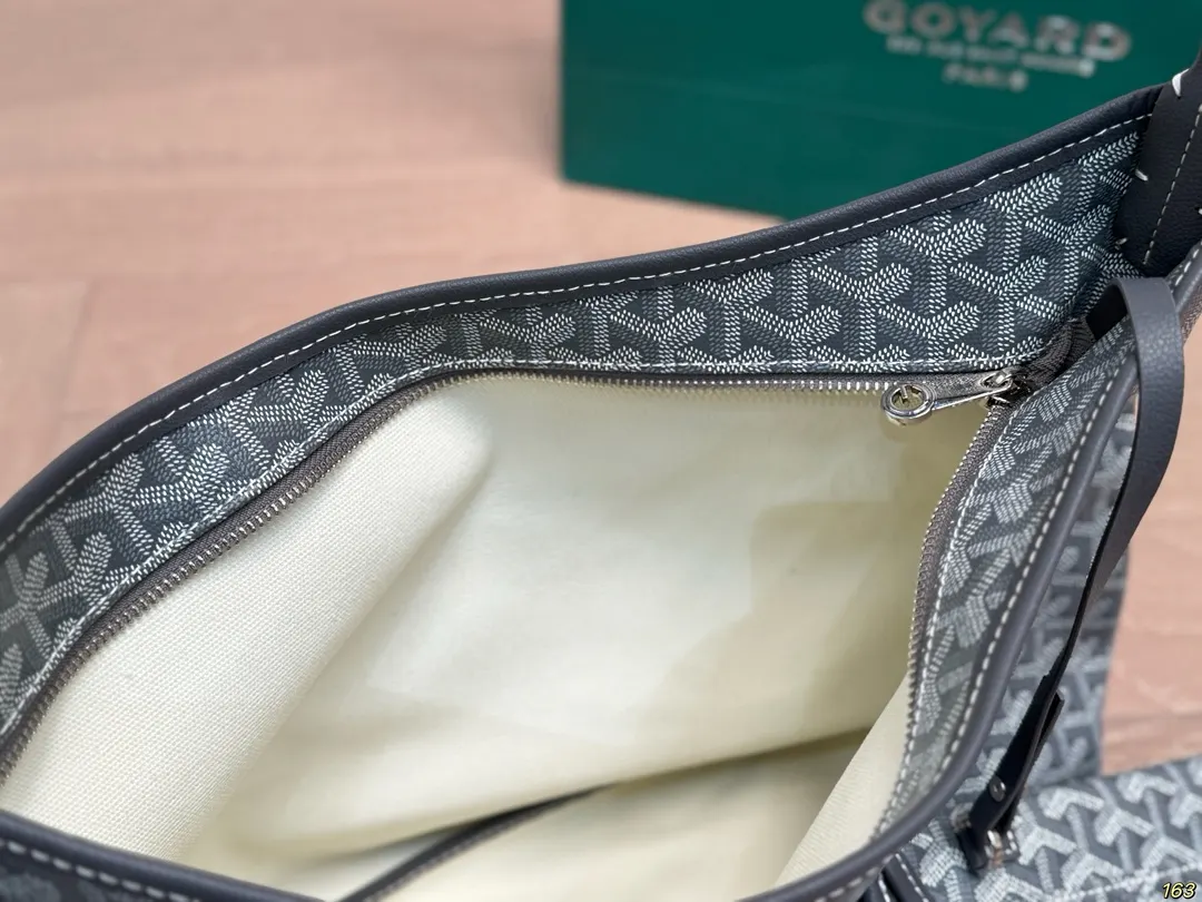 Goyard 戈雅 戈雅托特包 无论在韩国还是在中国 大容量托特款