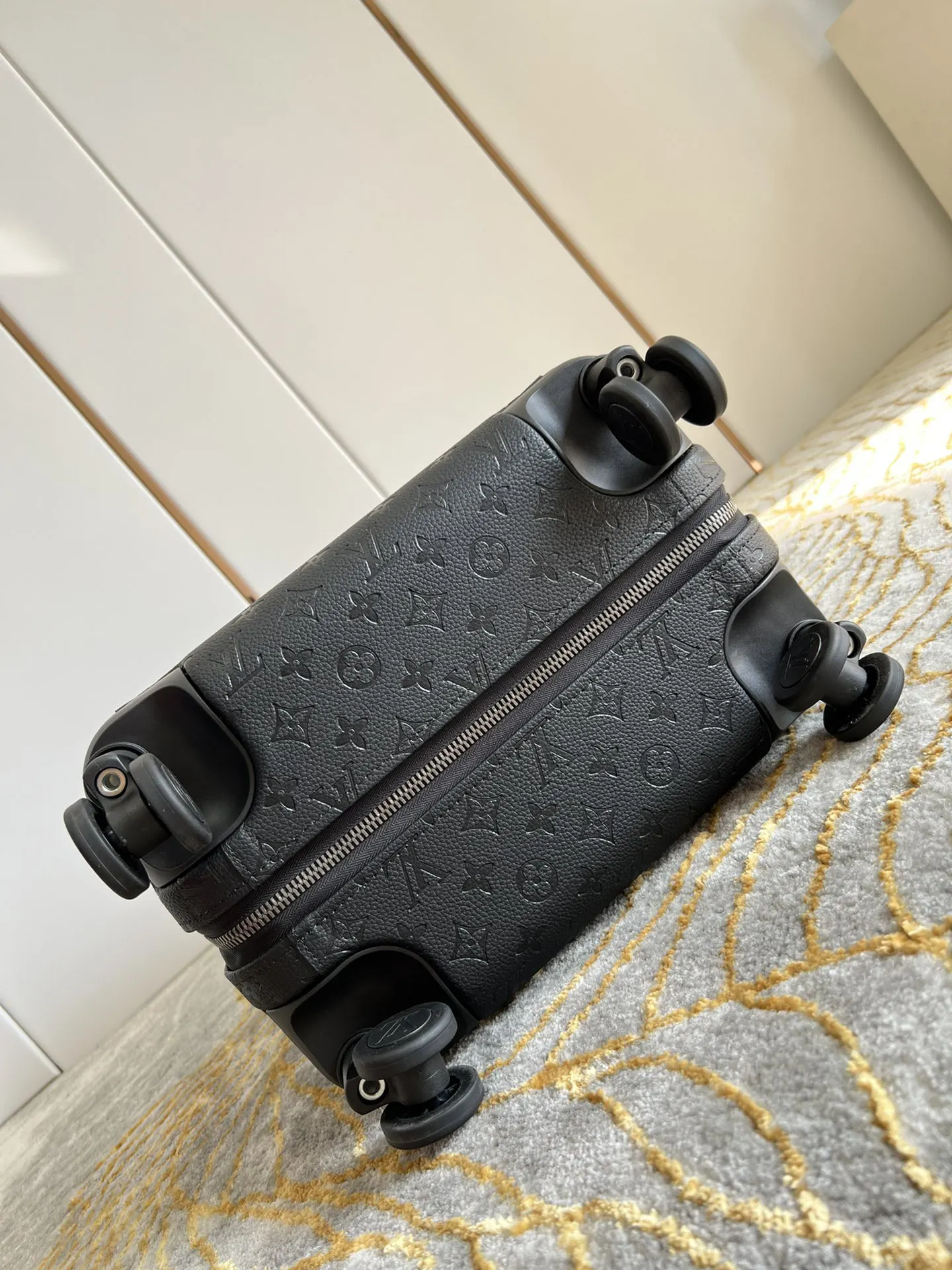 LV 黑色 帆布 行李箱 旅行拉杆款 輕便出行款