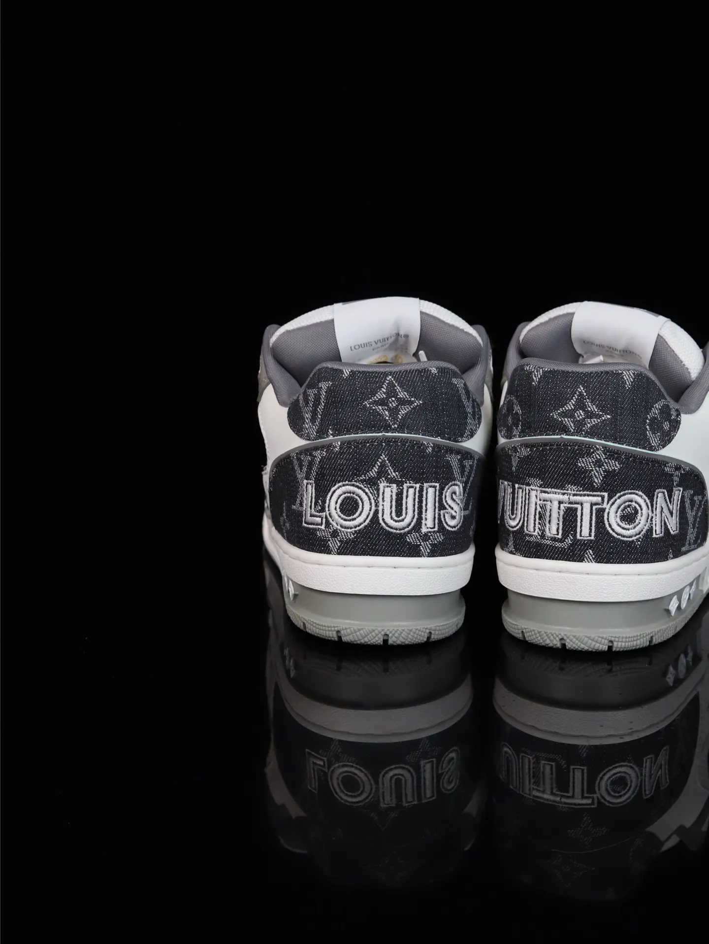 Louis Vuitton 运动鞋