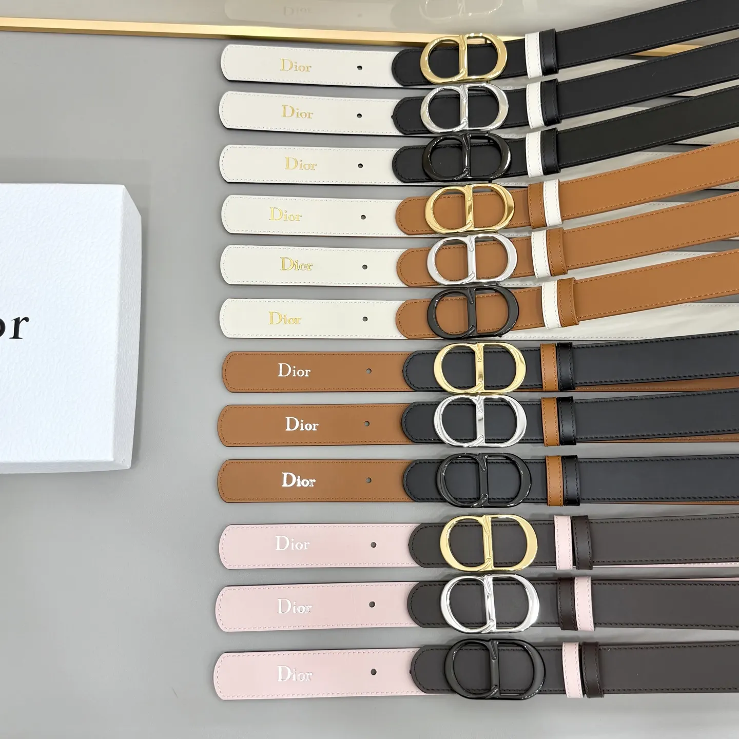 Dior 黑色皮带 金色CD扣商务