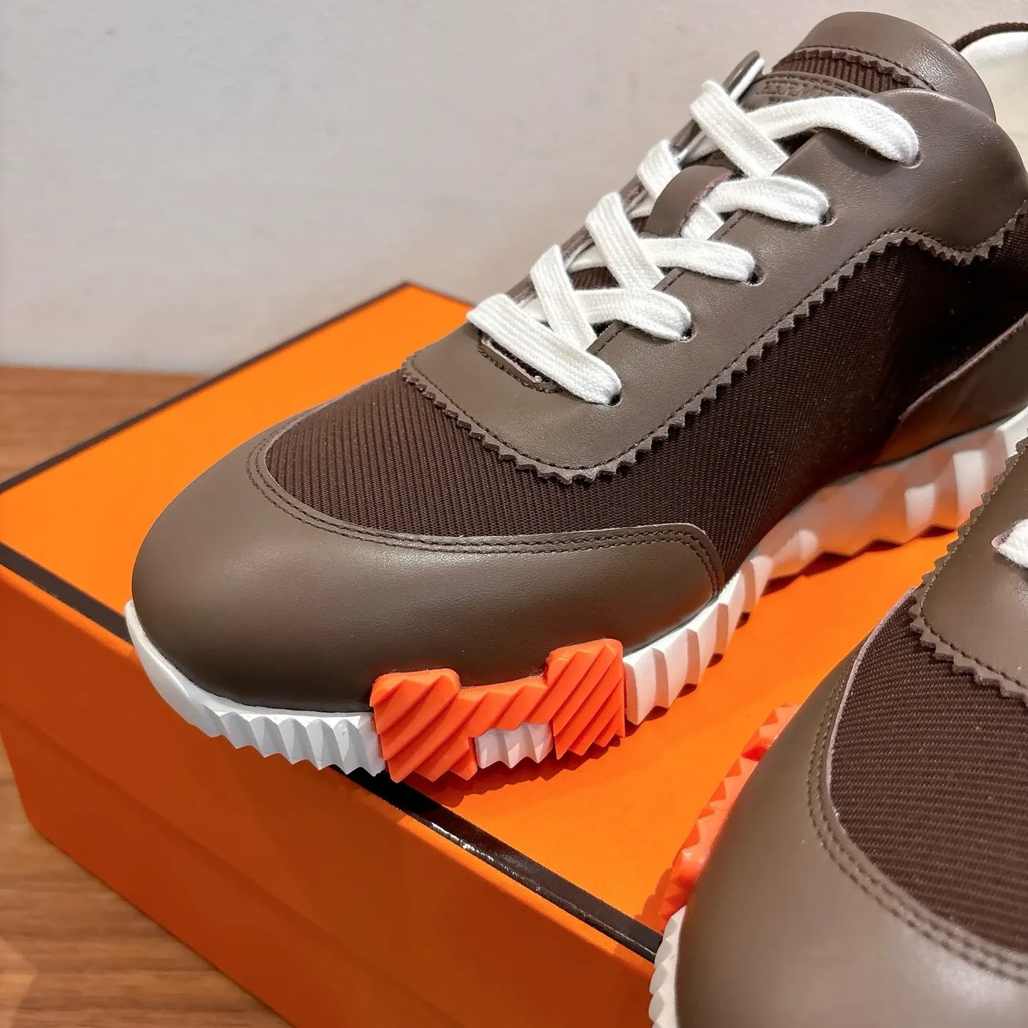 Hermès SS 运动鞋